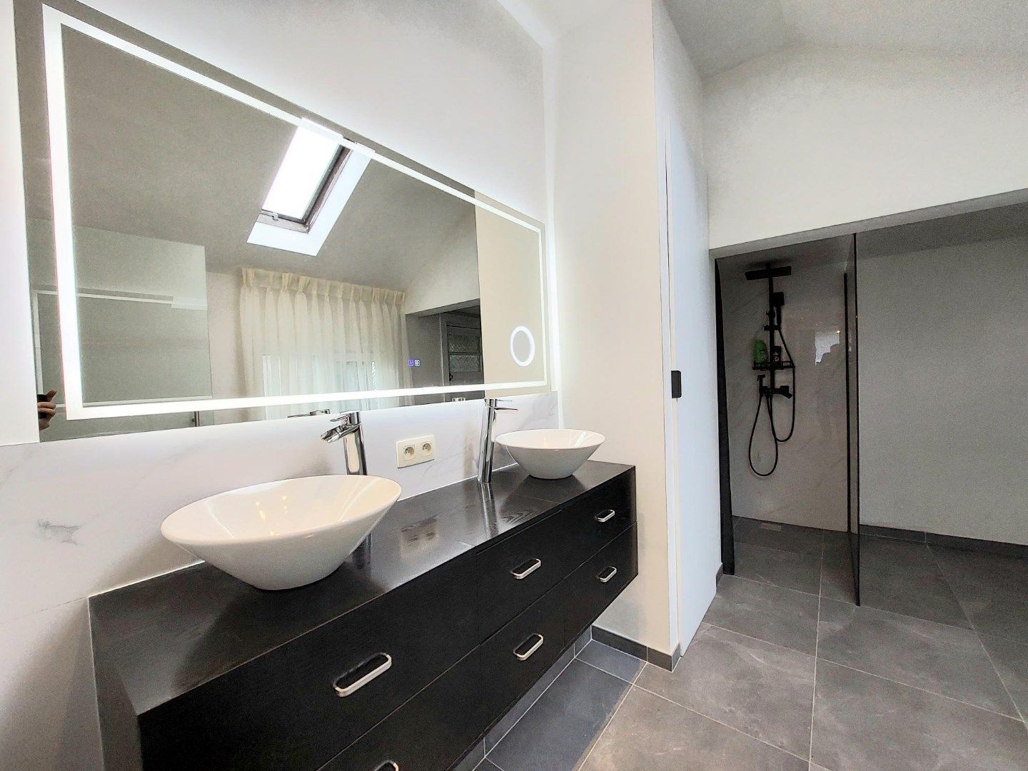 Ruime instapklare woning foto 9