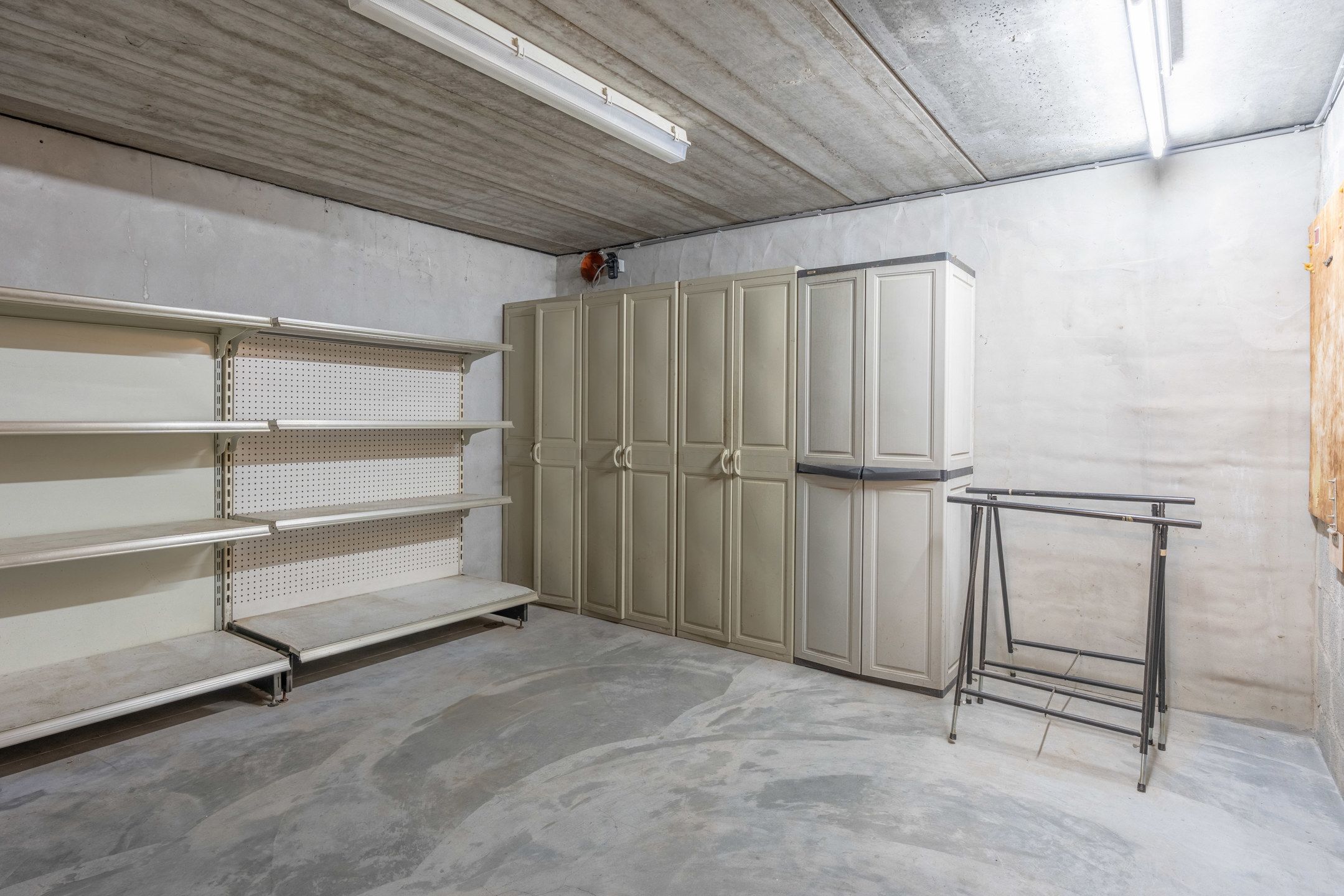 Ruime woning met 4 slpks op mooi zuidperceel van 1.041 m²  foto 42