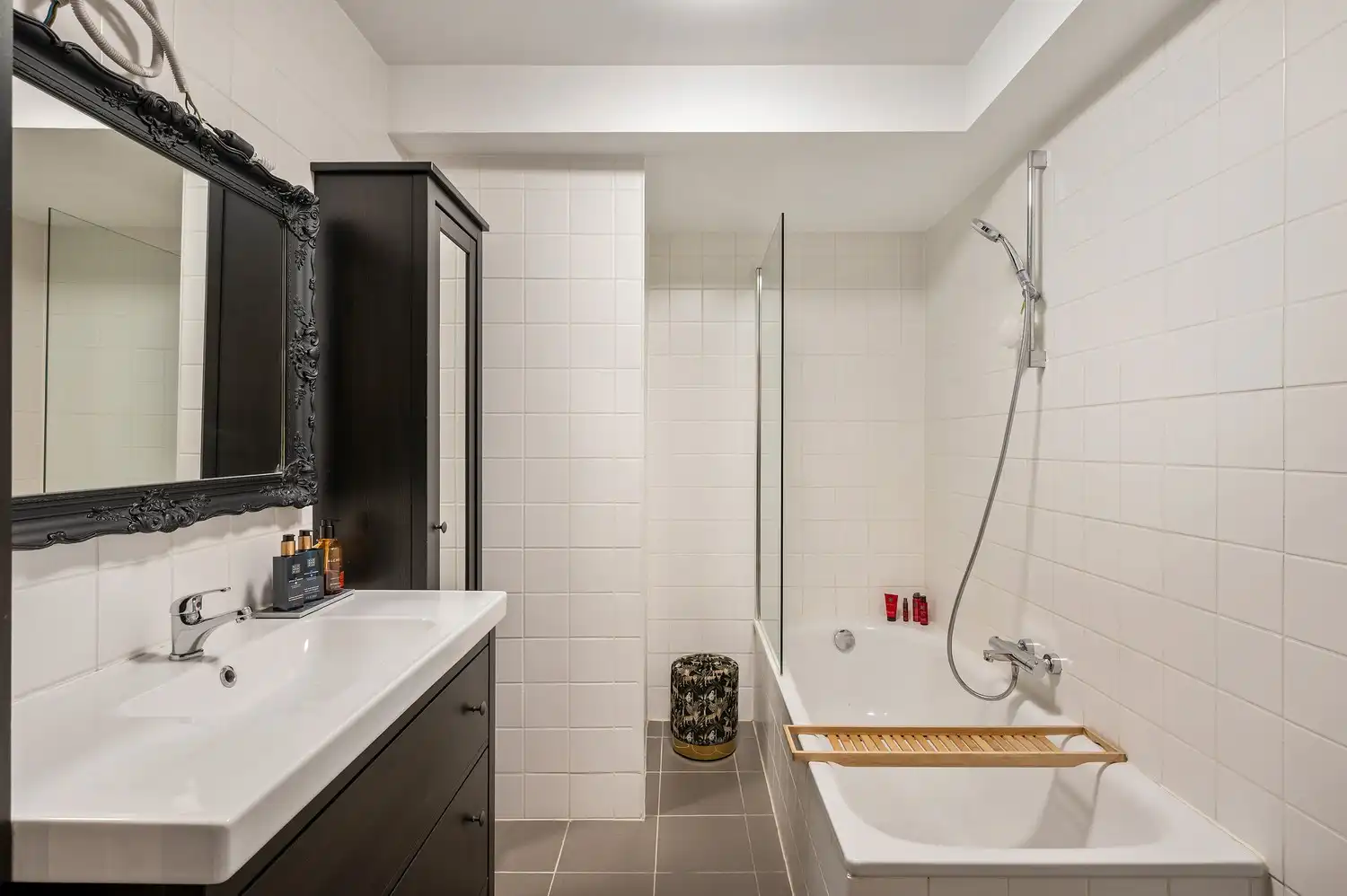 Instapklaar gelijkvloers appartement in het centrum van Beerzel. foto 26