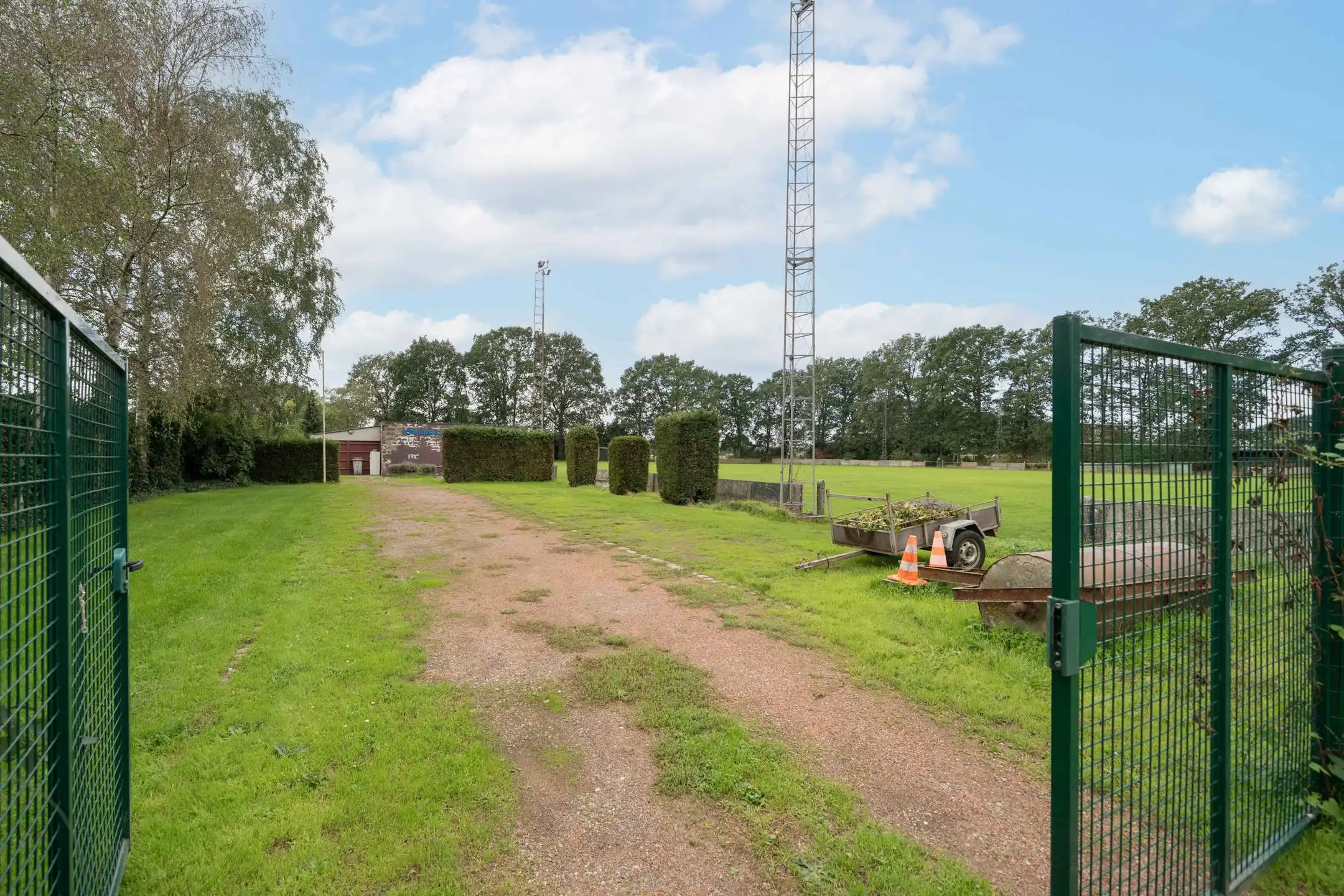 Sportgebouw op 90 are 50 ca foto 8
