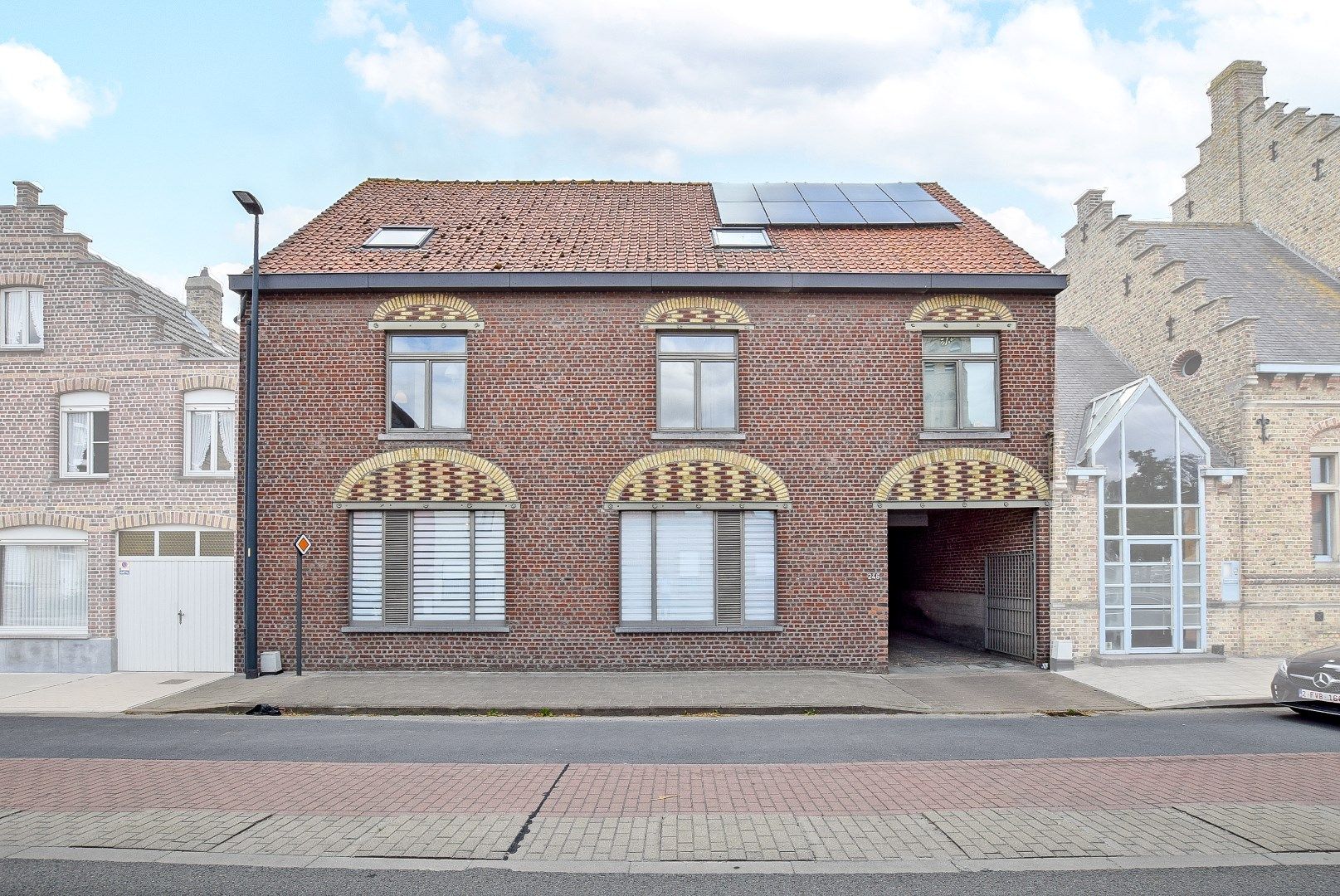 Unieke charmewoning met weide (9.400 m²) in het landelijke Woumen (Diksmuide) foto 2
