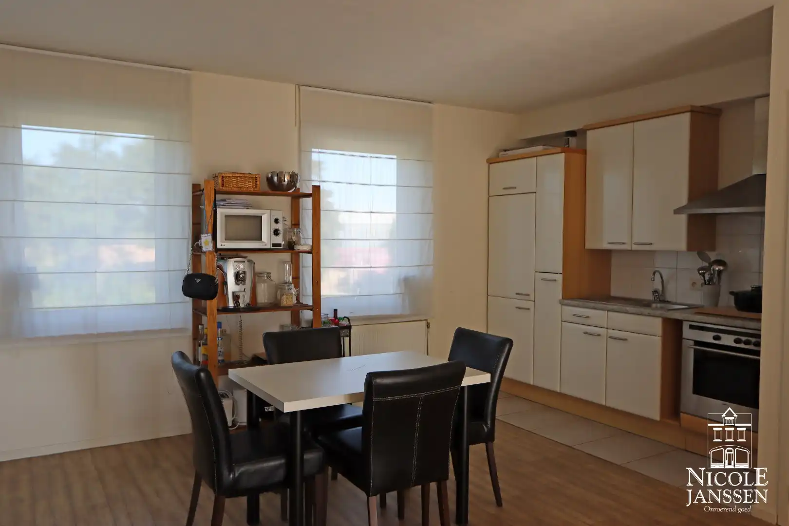 Ruime gezinswoning met mogelijkheden foto 23