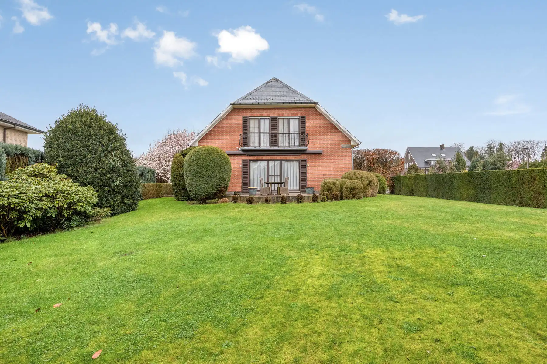 Residentieel gelegen karakterwoning met 4 slaapkamers foto 4