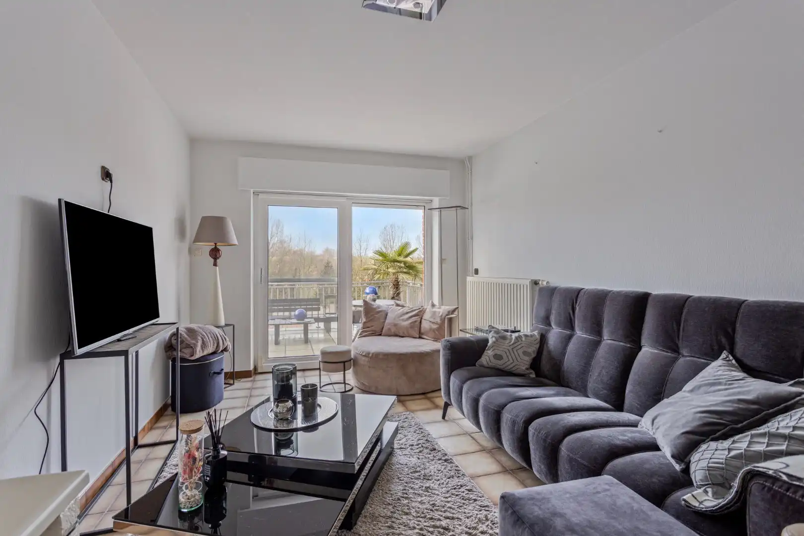 Tweewoonst met ruime werkplaats en garages te Tongeren-Sluizen foto 5