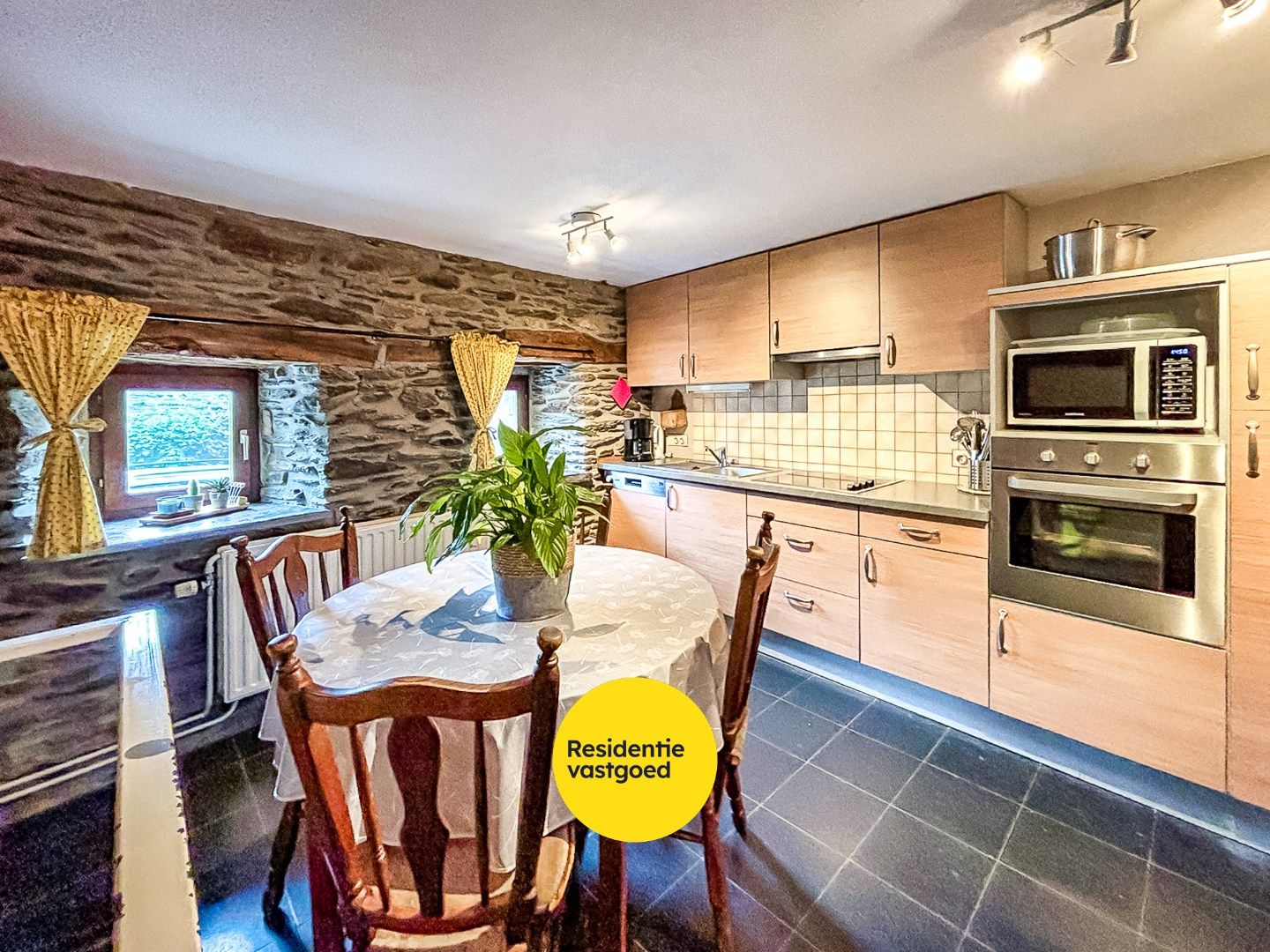 Drie gerenoveerde vakantiewoningen in de Ardennen! foto 24