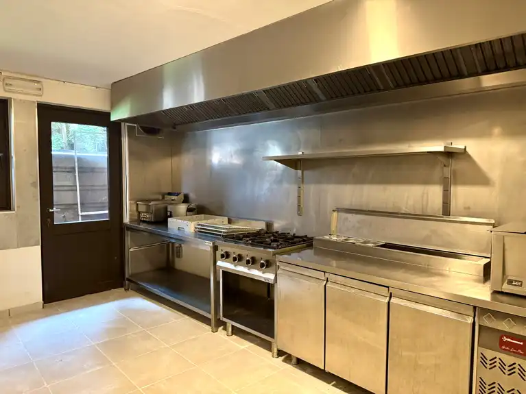 HANDELSPAND MET WOONST, TOP LOCATIE TE DIEST! foto 12