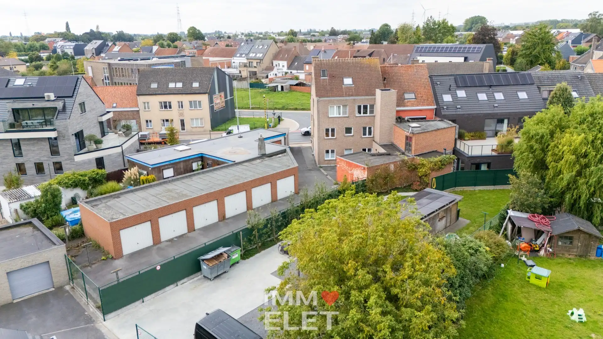 DUPLEX 144 m² | 3 KAMERS | TERRAS | GARAGE | ZONNEPANELEN foto 3