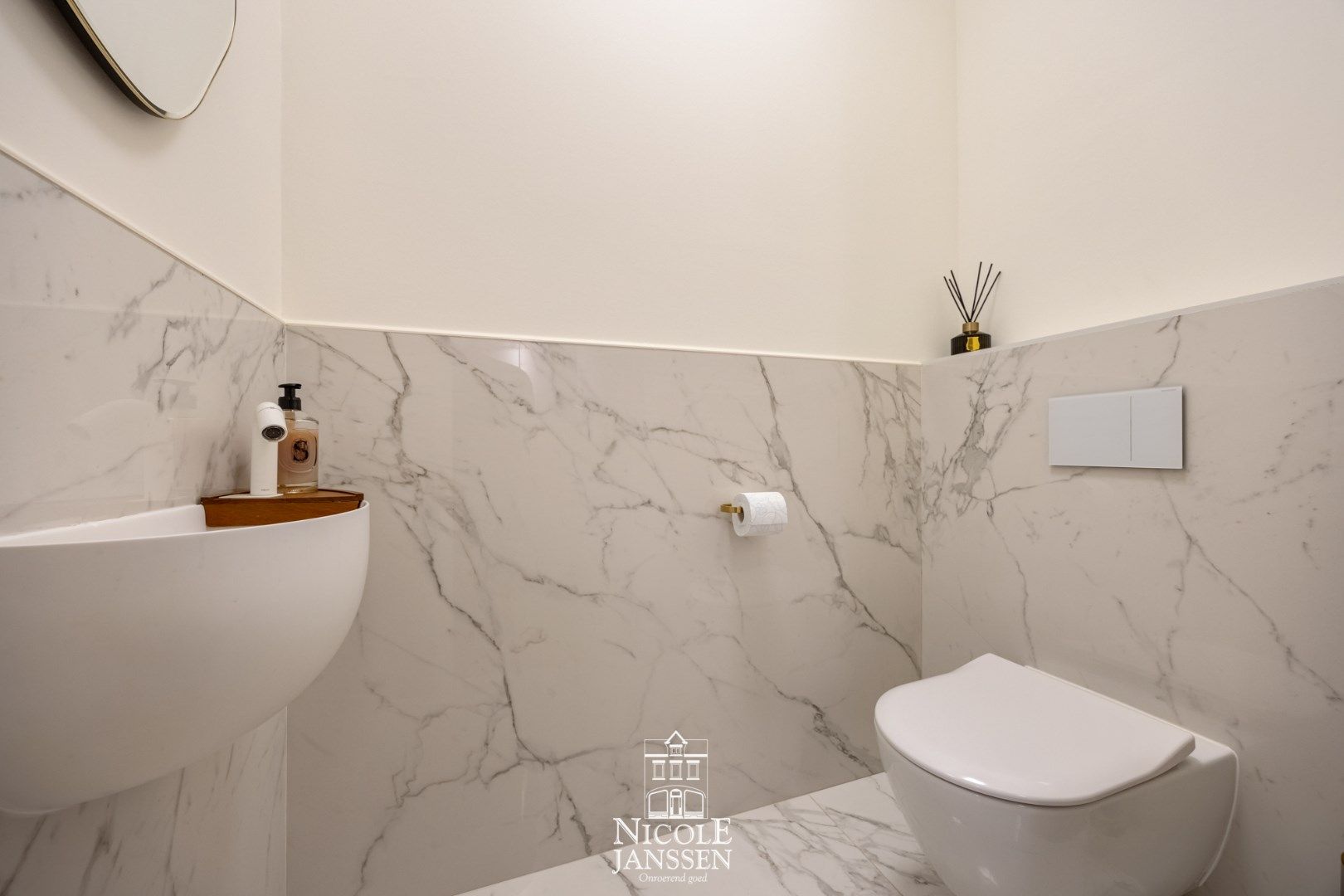 Prachtig gelijkvloers appartement  foto 3