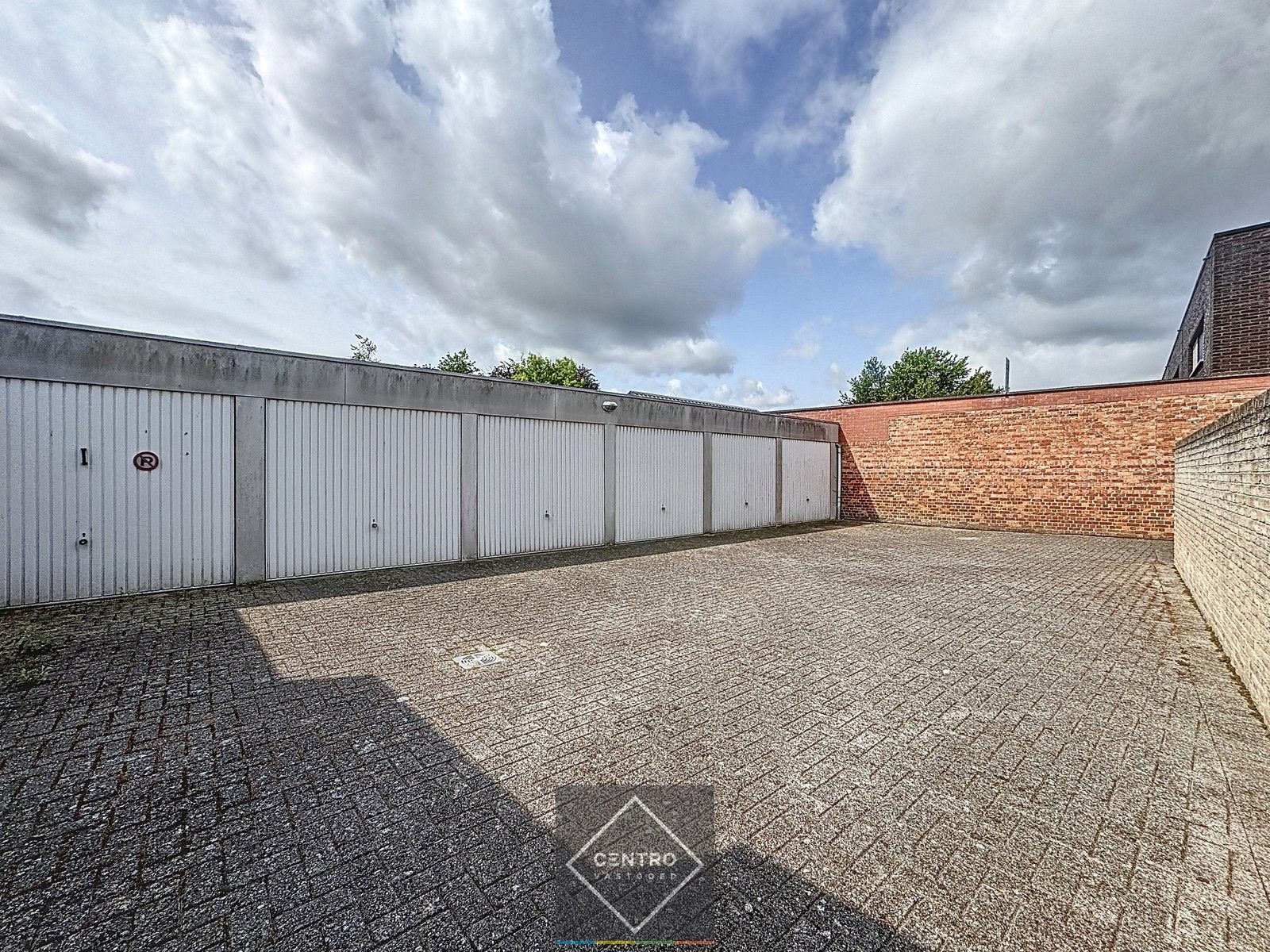 Ruim appartement met 3 slpks én garagebox te Maldegem! foto 16