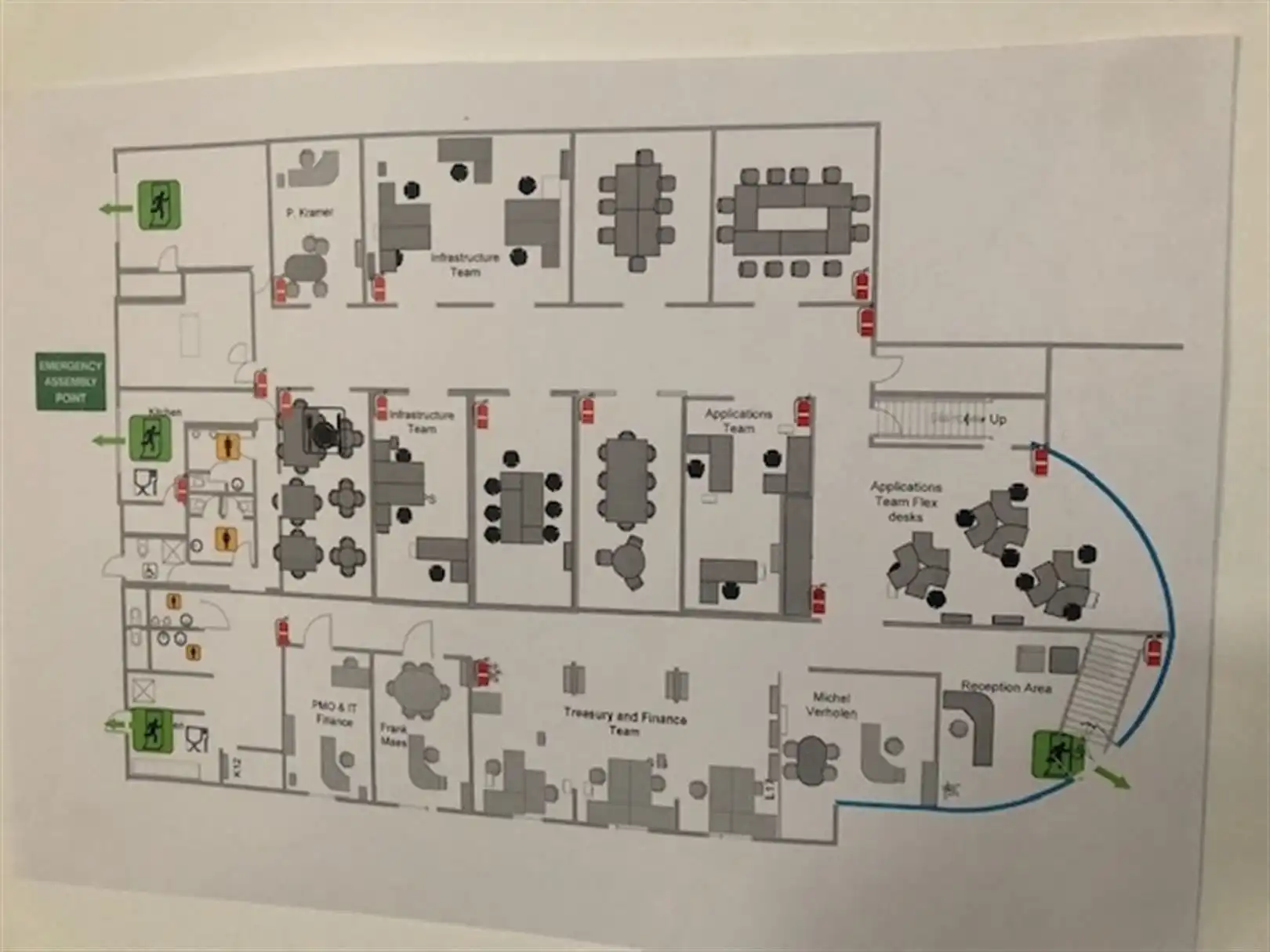 Kantoor te huur aan de op- en afrit van Sint-Job foto 20