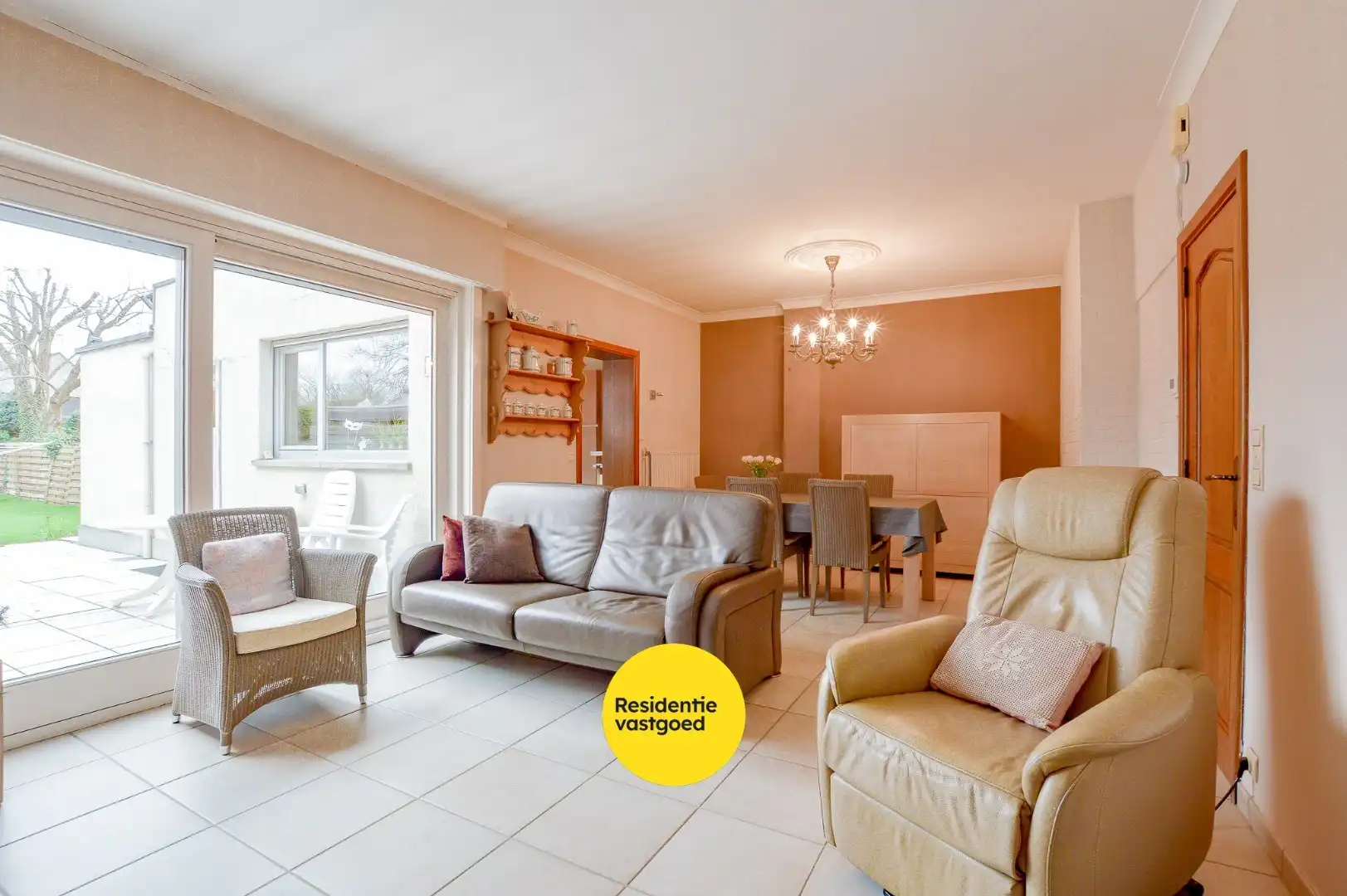 Ruime gezinswoning op 328 m² op topligging in St-Michiels foto 2