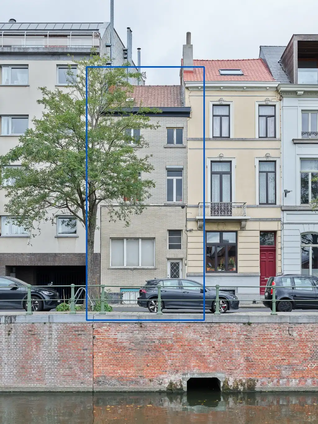 Te renoveren woning (163 m²) op een absolute toplocatie aan het water foto 5