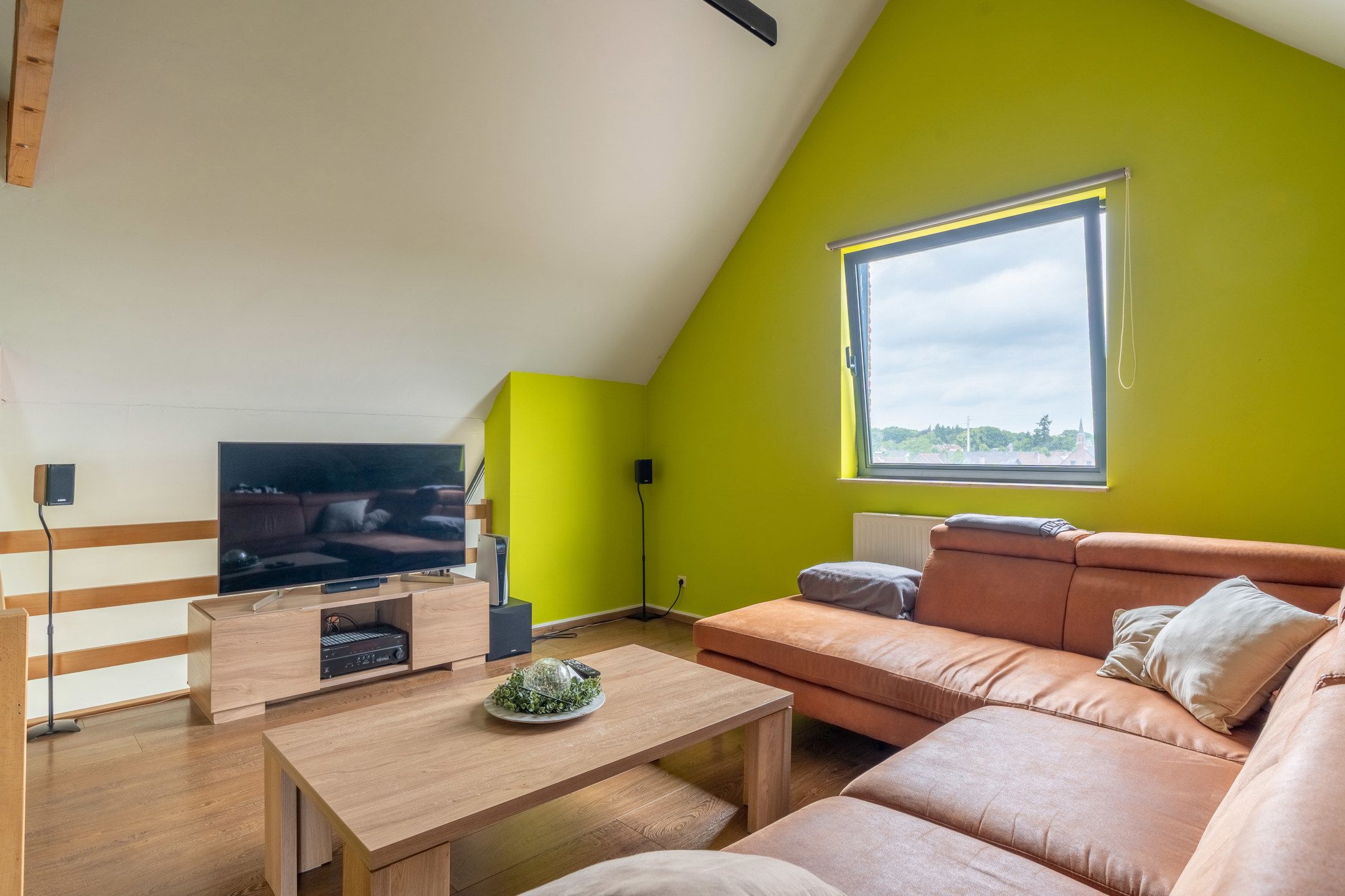 Duplex app met 2 slpks en garagebox te centrum Vosselaar. foto 9