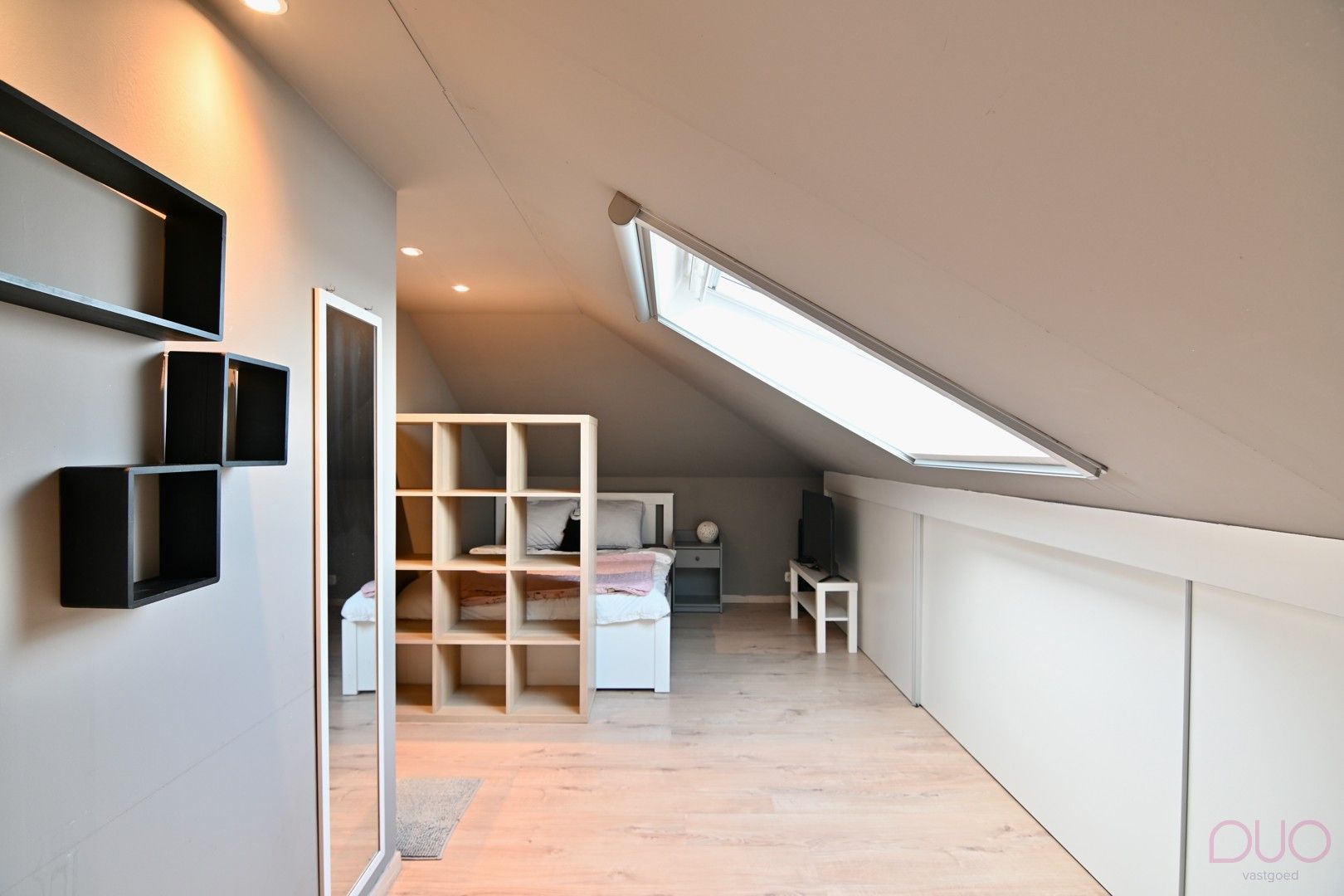 Knappe instapklare villawoning met vijf slaapkamers, verwarmd zwembad op 21a59ca foto 29
