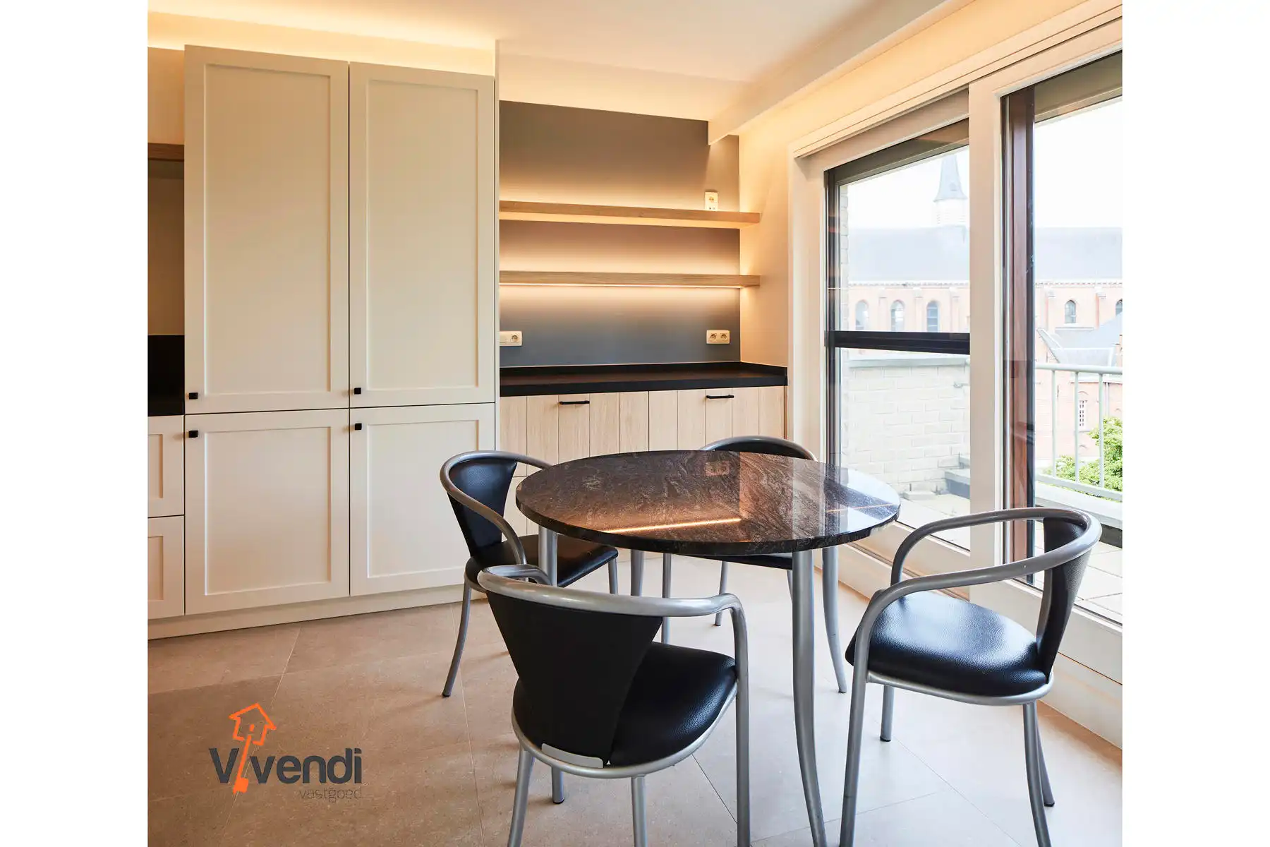 Luxe Penthouse van ca. 185 m² – Volledig gerenoveerd in 2024 foto 6
