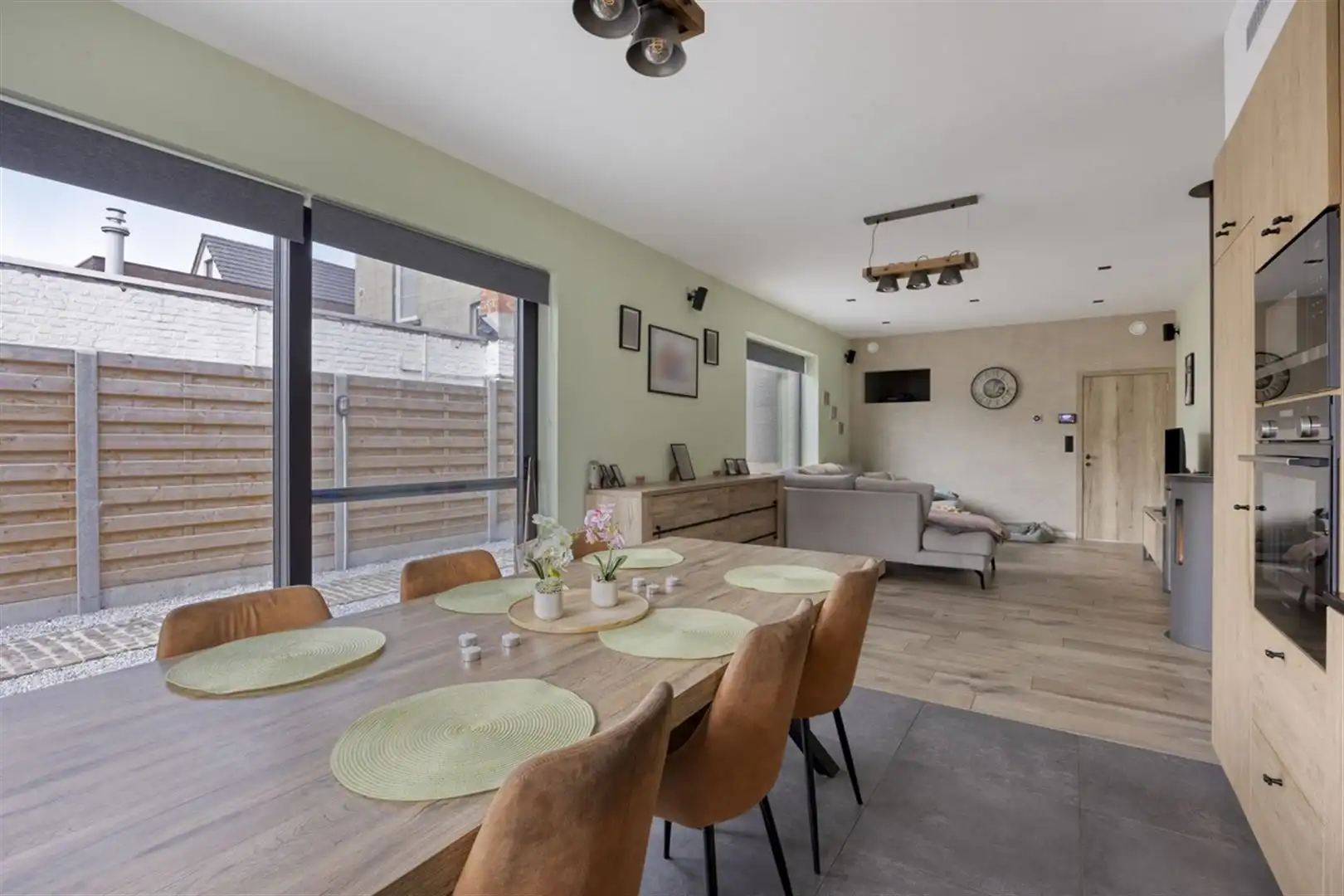 uitzonderlijke eigendom met garage en grote tuin (2287 m²) foto 8