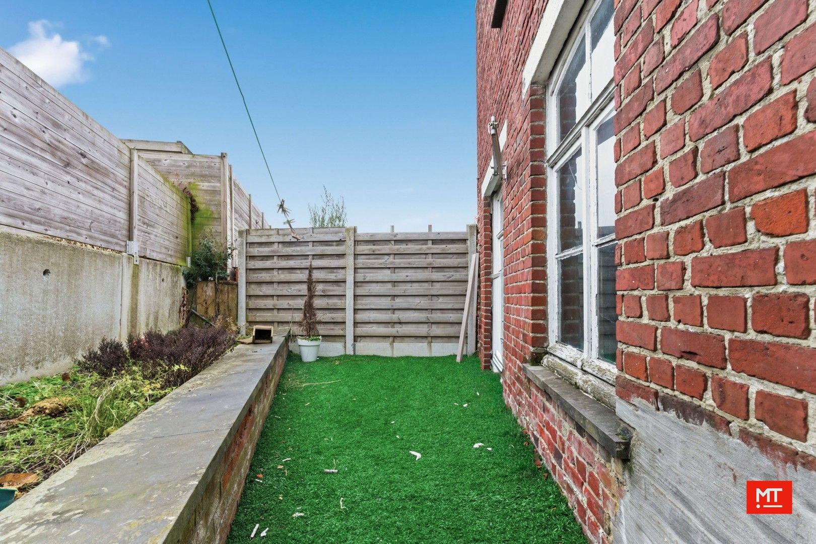 Bijzonder ruime woning met atelier in het centrum Zonnebeke foto 18