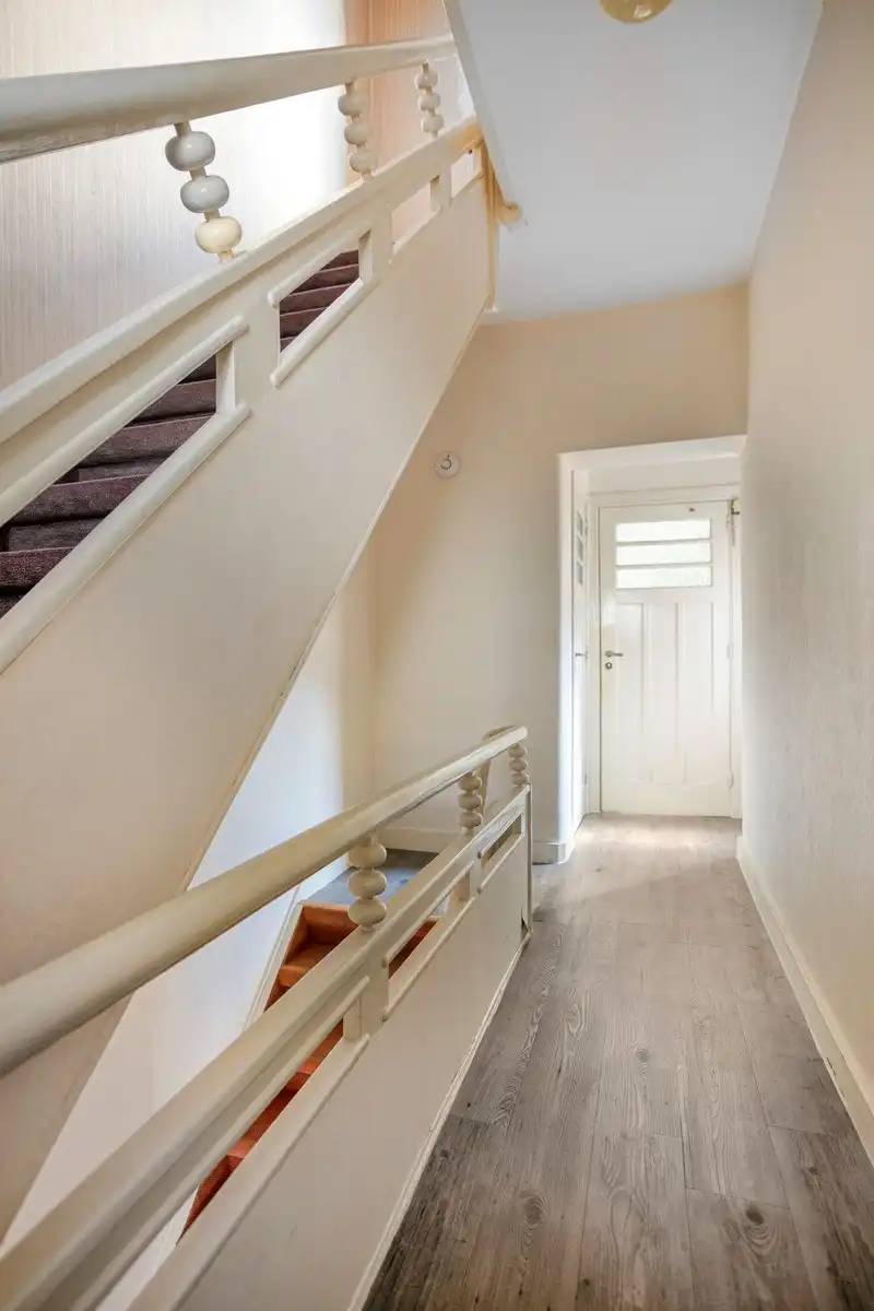 Karaktervol ruim herenhuis in het stadscentrum van Tongeren foto 11