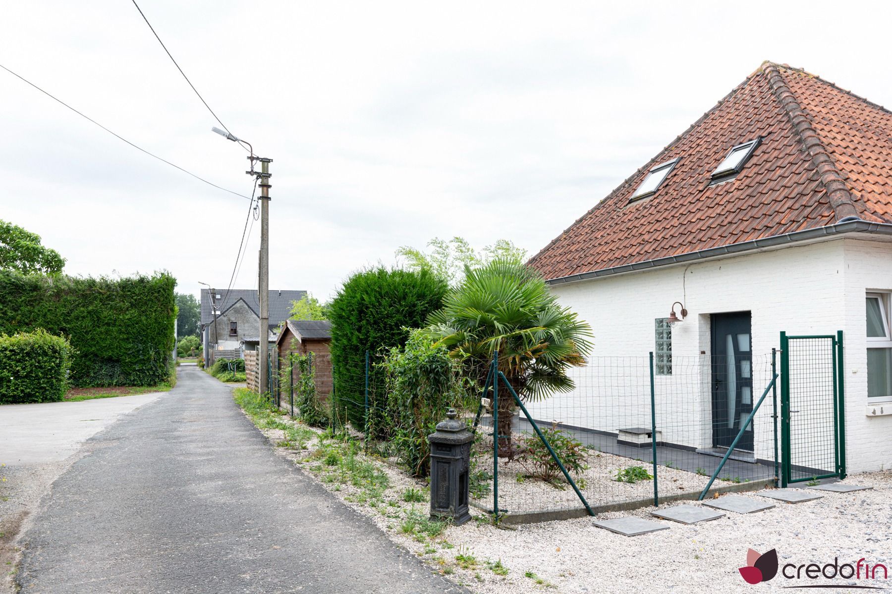 Leuke alleenstaande woning met 3 slaapkamers en grote garage foto 18