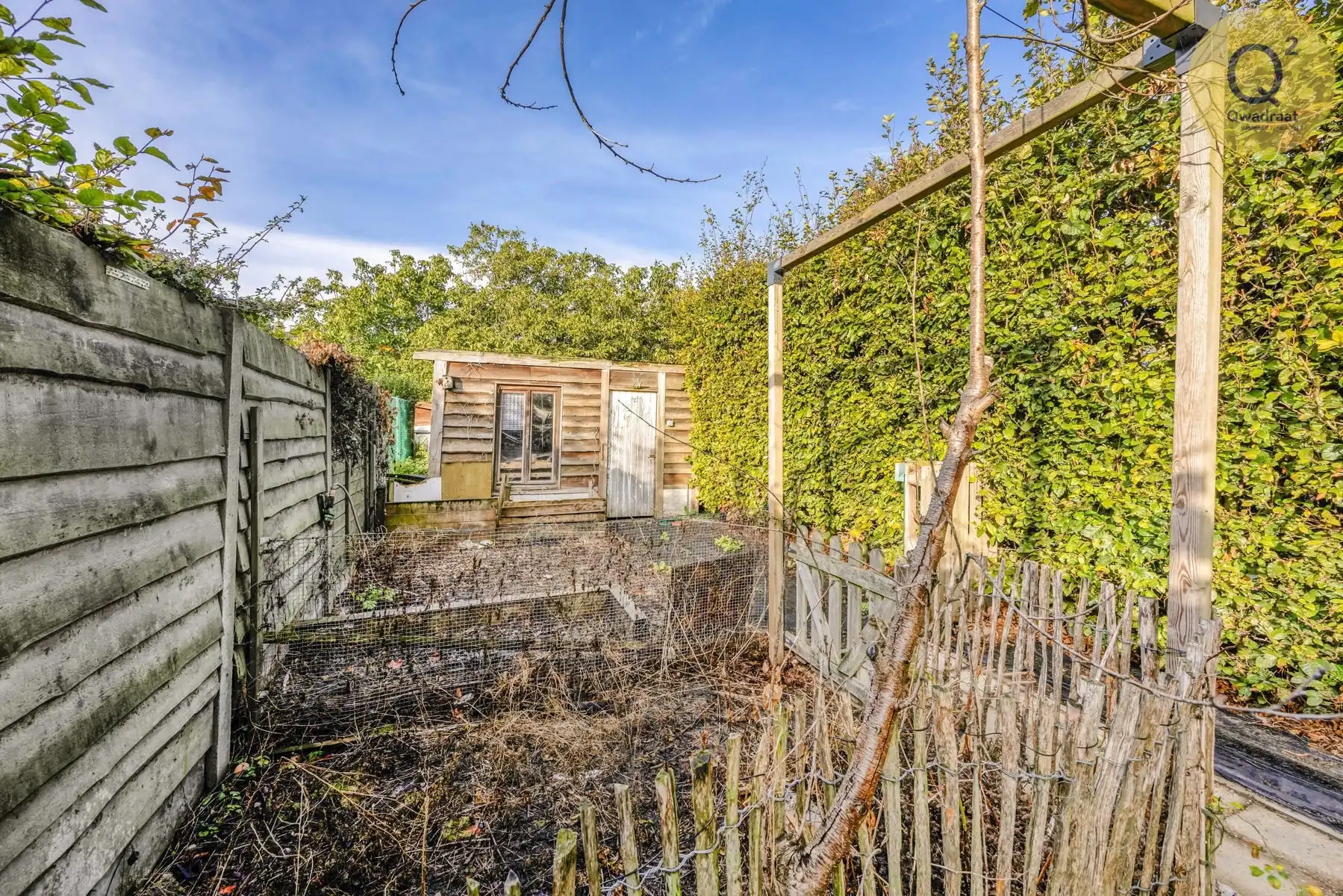 Gerenoveerde instapklare woning met grote tuin foto 44