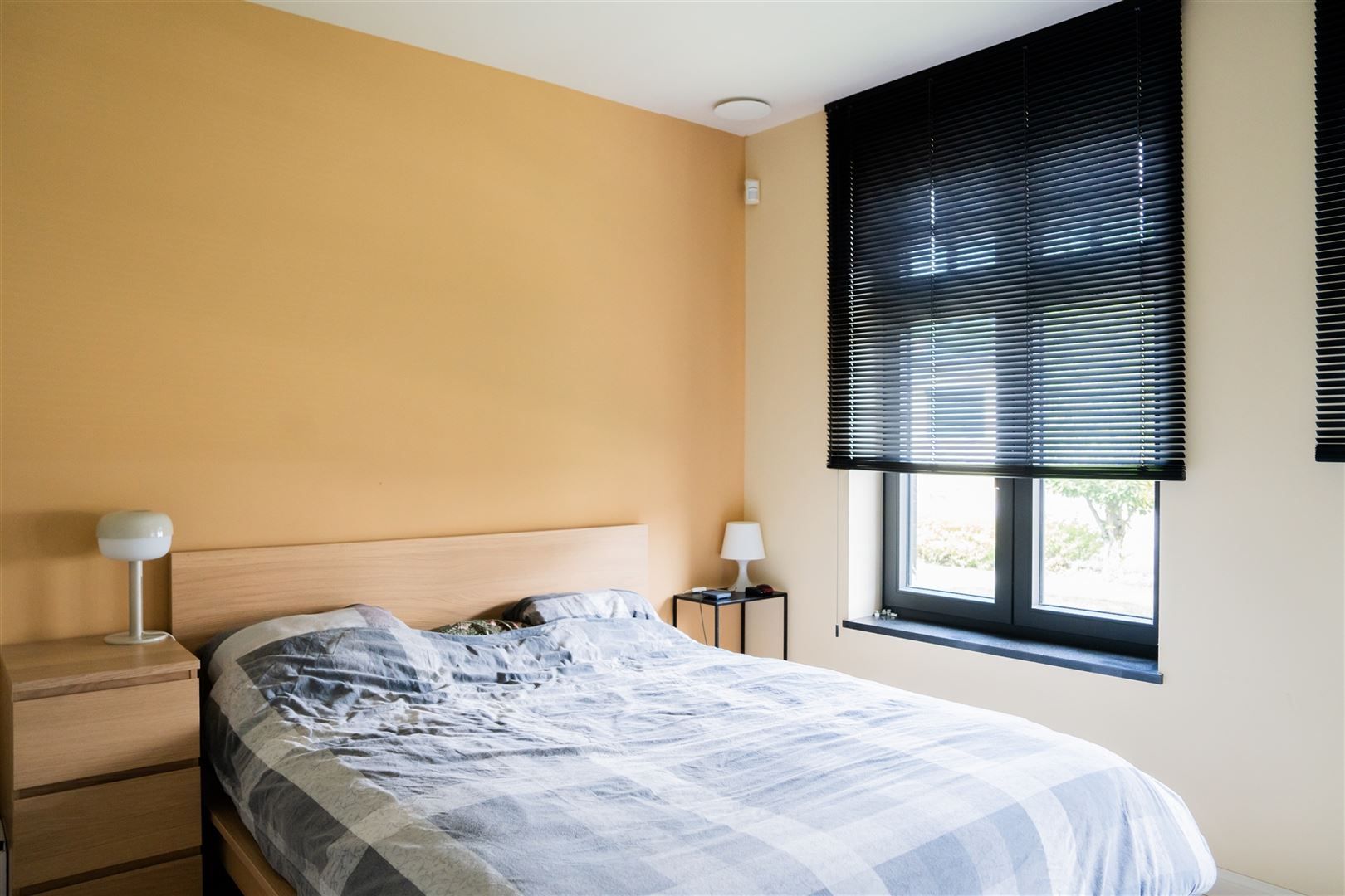 Prachtige woning met tuin en zwembad. foto 10