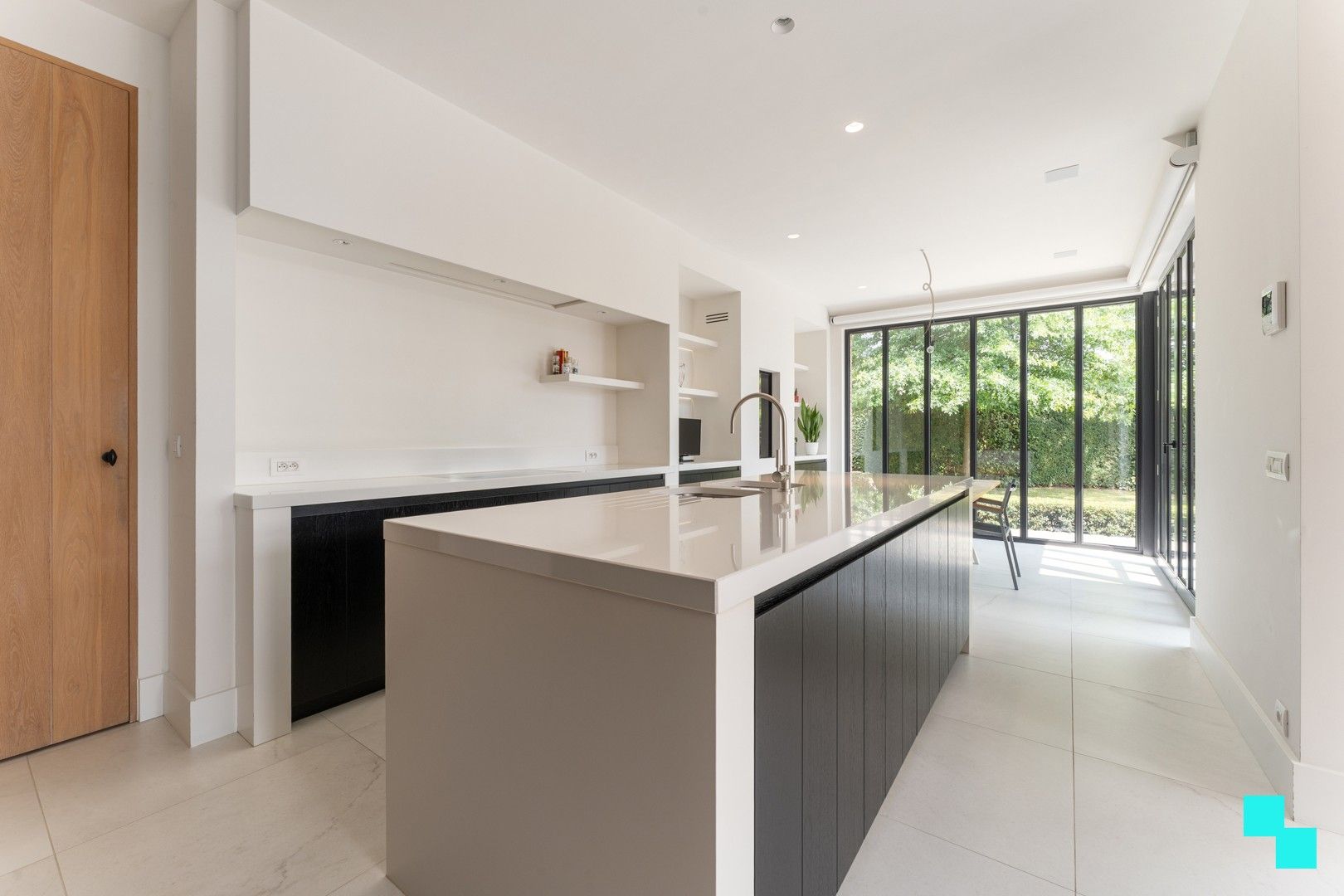 Exclusieve villa op een steenworp van het Sterrebos - Rumbeke foto 13