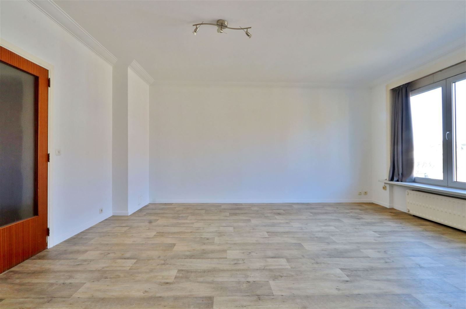 Appartement (78m²) op de 2de verdieping met 2 slaapkamers en staanplaats in garage. foto 4