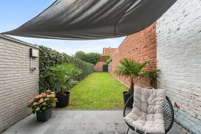Instapklare rijwoning nabij centrum foto 5