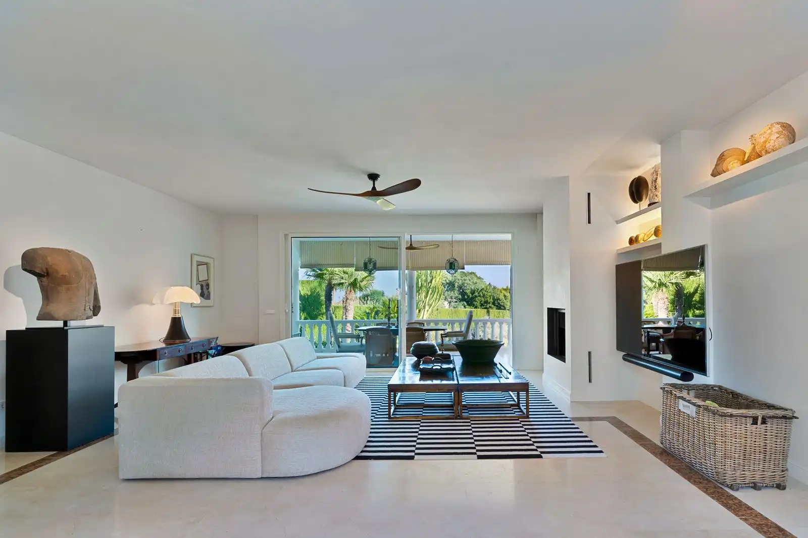 Exclusieve Villa met Zee- en Bergzicht in Benahavís (Malaga) foto 4