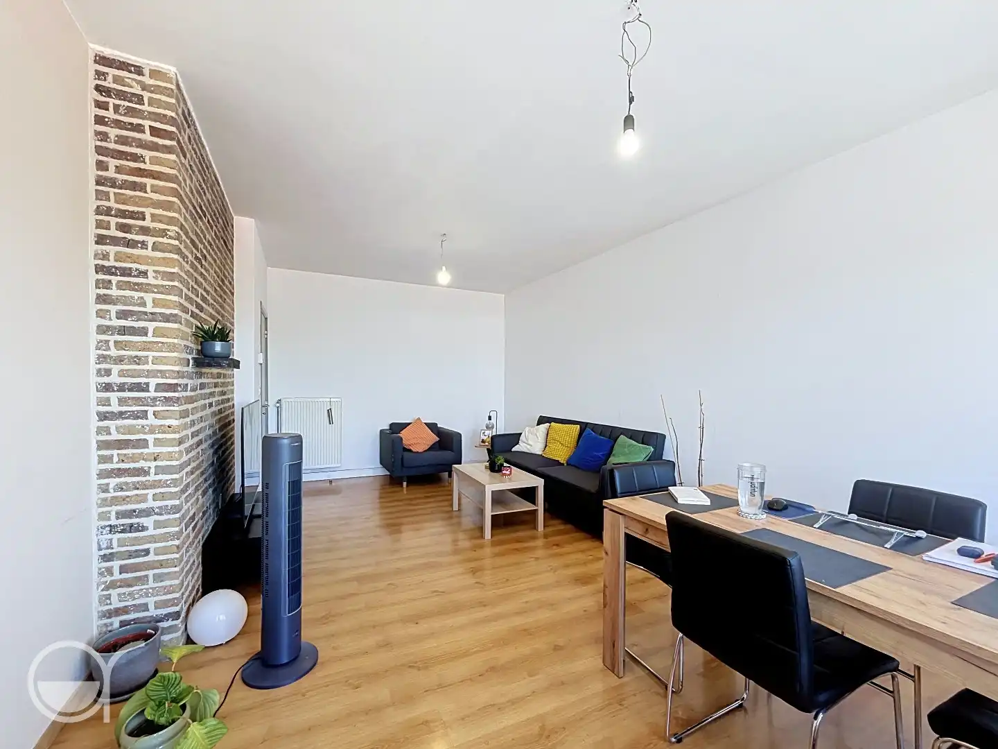 Een mooi 2-slaapkamer appartement vlakbij het Sint-Pietersstation foto 2