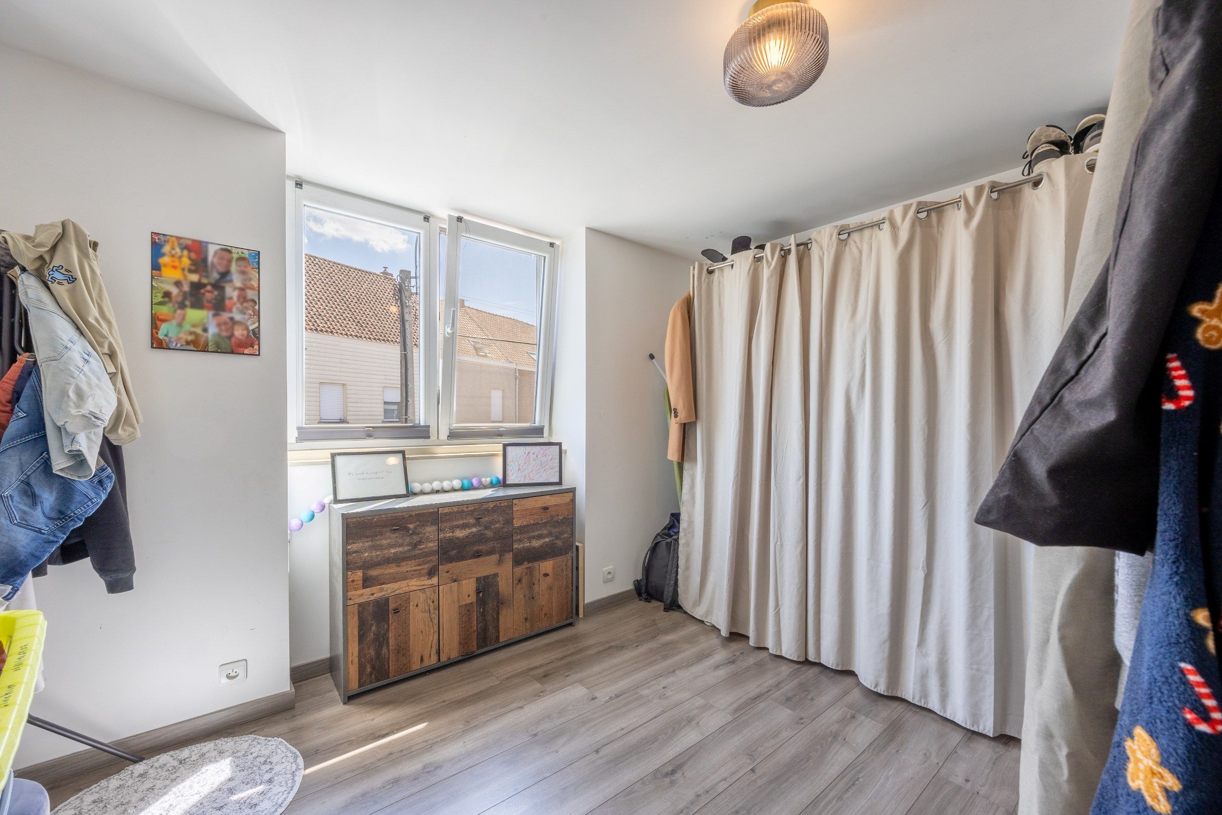 INSTAPKLARE WONING MET TUIN foto 8