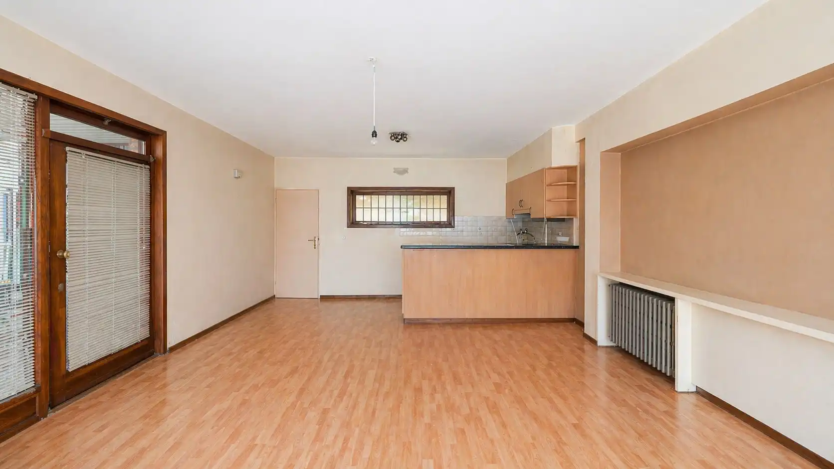 Grote woning met veel potentieel te Heist foto 22