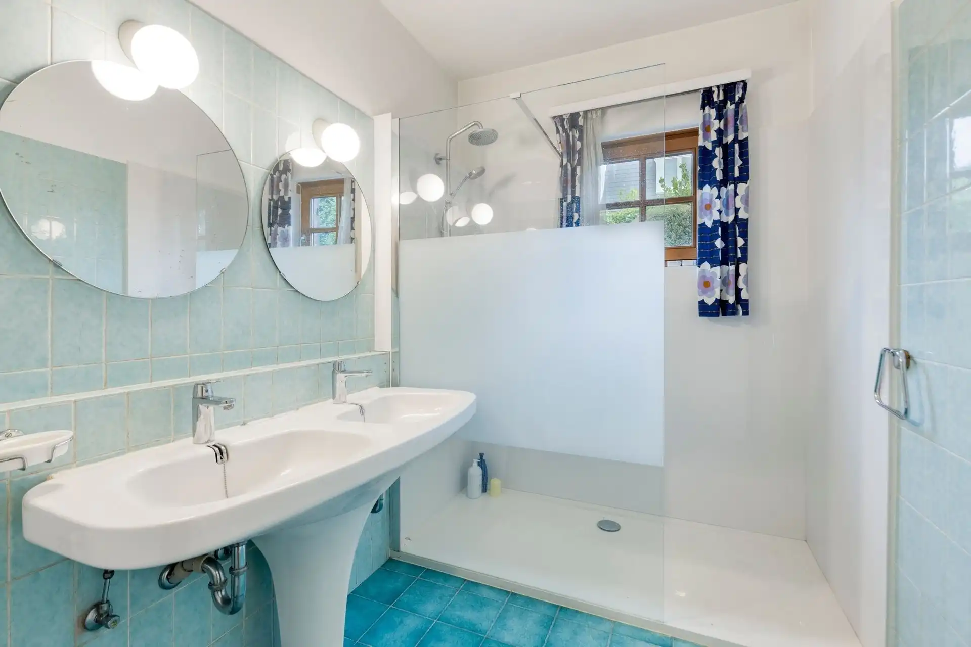 Te renoveren villa-fermette in de Marnix wijk foto 17