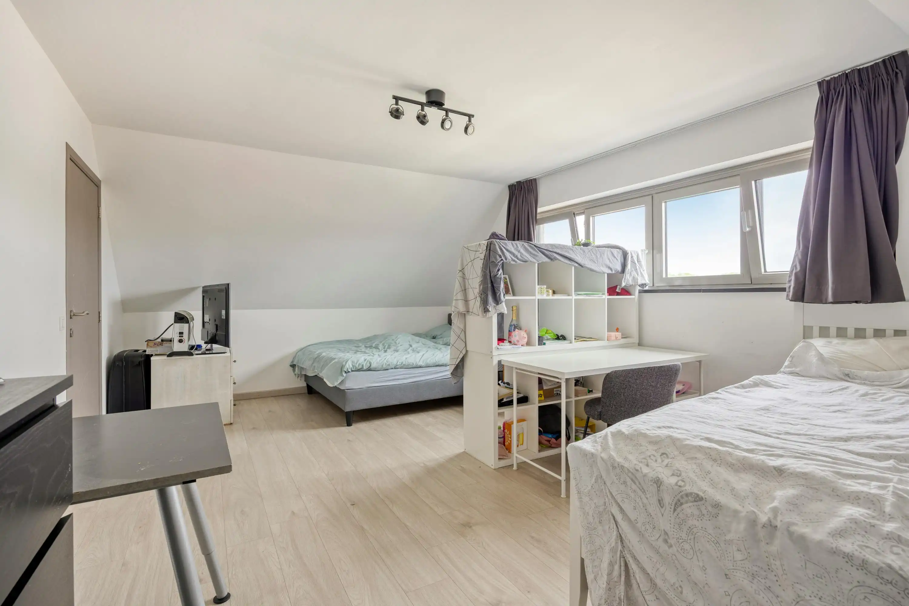 Duplexappartement met 2 slpks te koop in centrum van Essen! foto 19