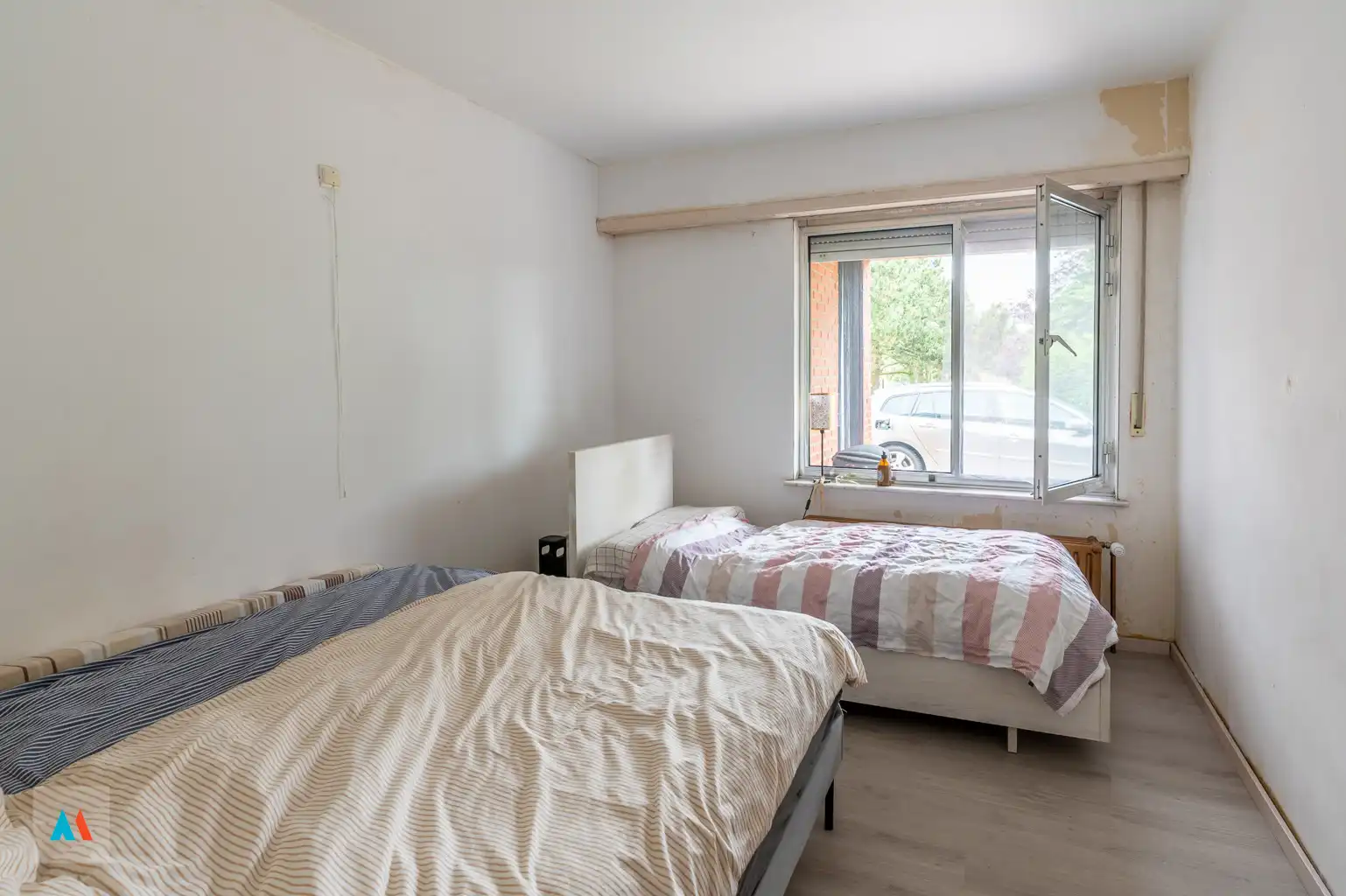 Vrijstaande woning met stal  foto 13