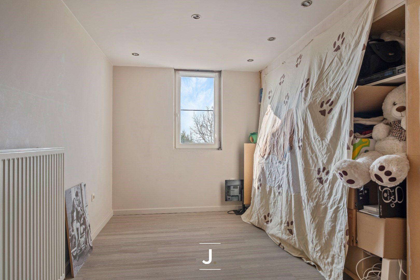 Instapklare en totaal gerenoveerde woning in Sint-Denijs foto 16