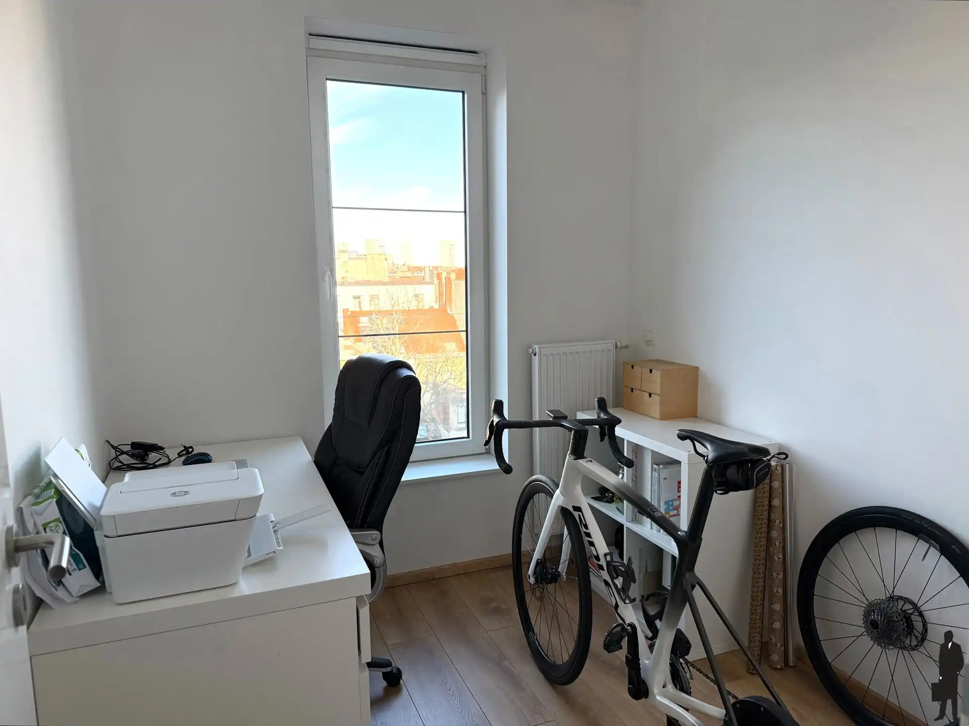 Lichtrijk 2-slaapkamerappartement met terras foto 9