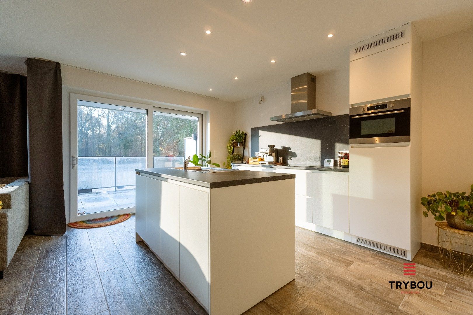 Prachtig gelegen - ruim energiezuinig appartement met 2 slaapkamers foto 8