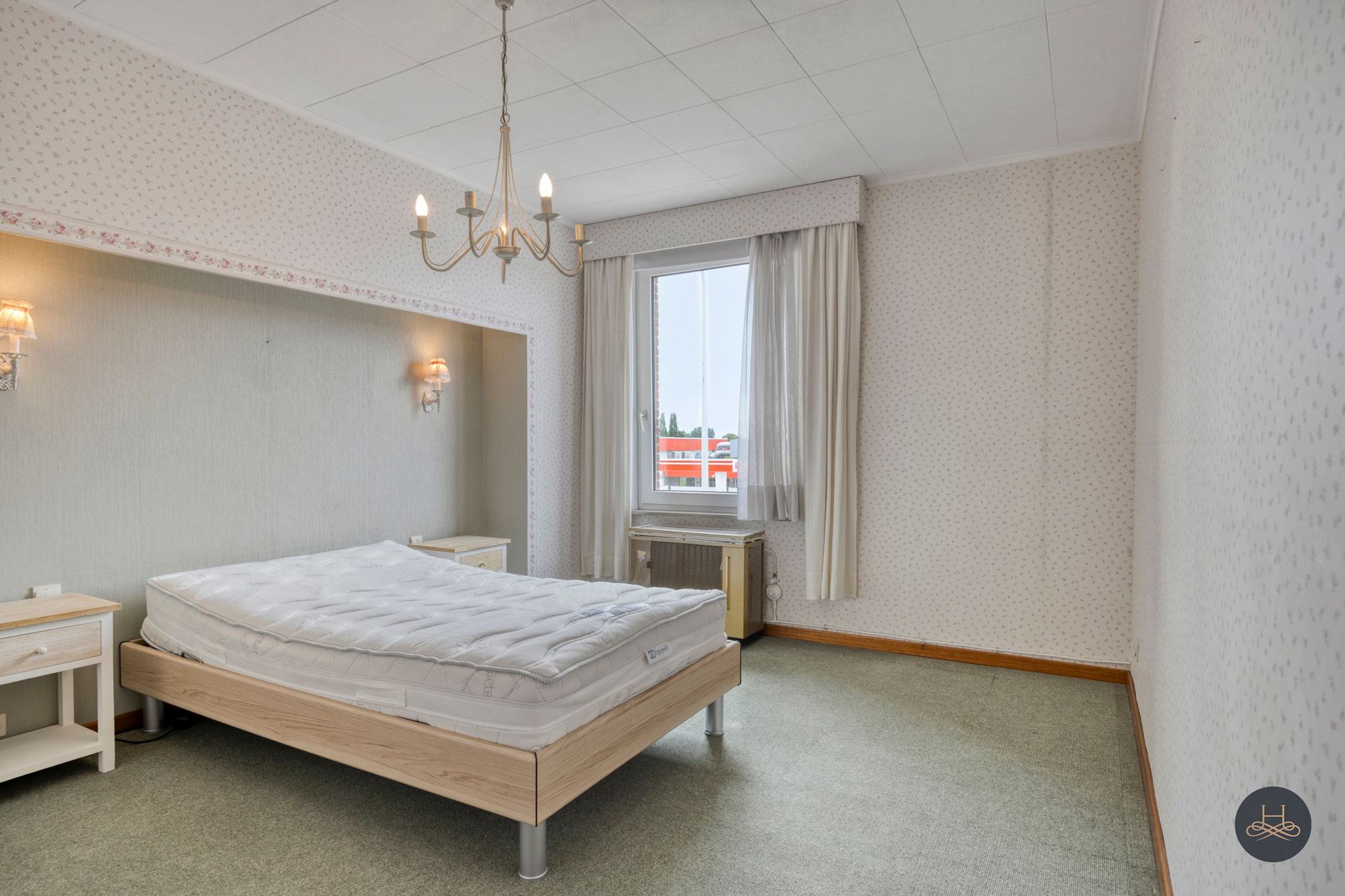 Ruime woning op centrale ligging foto 12