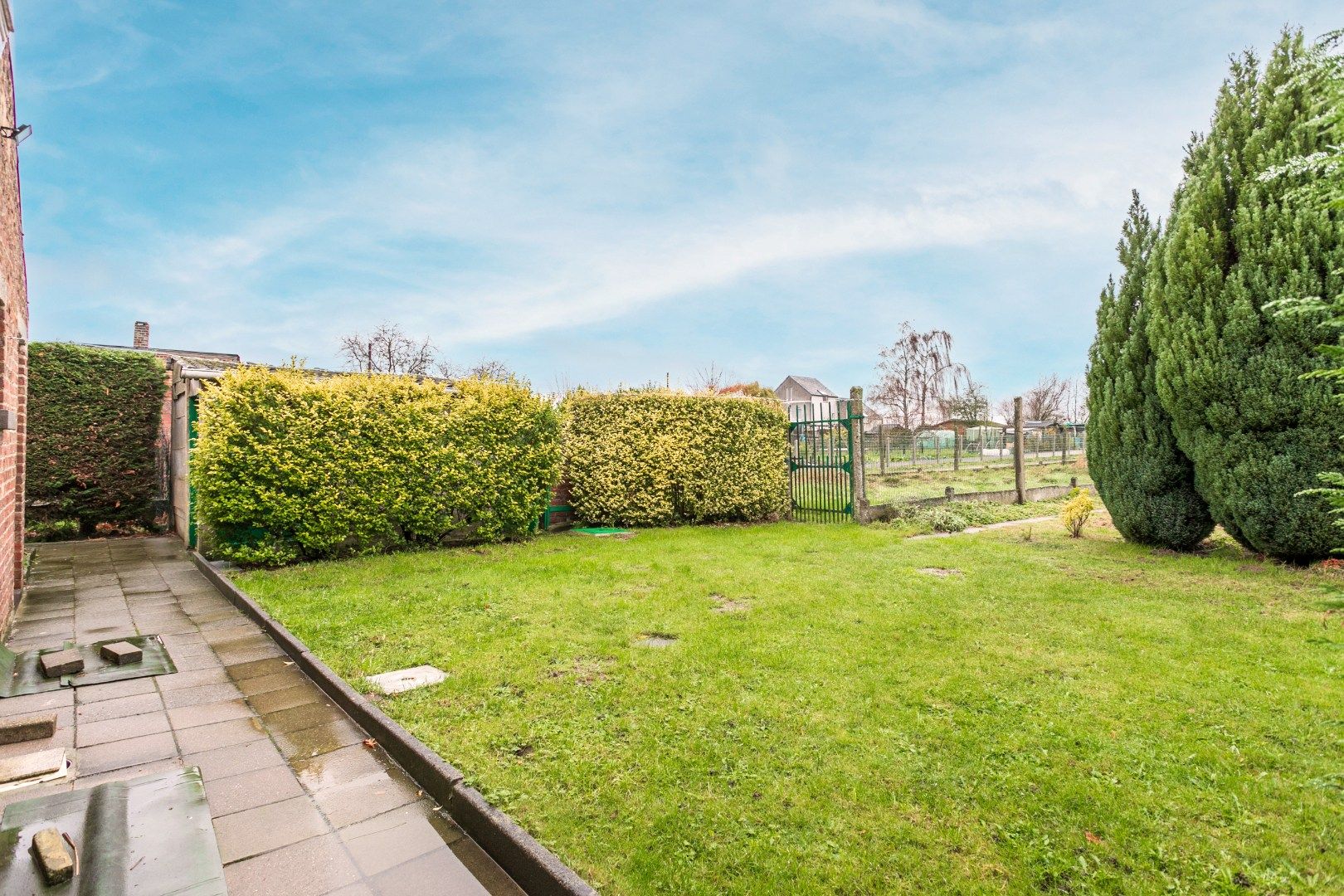 Karaktervolle woonst met 5 slaapkamers, ruim perceel en mogelijkheden voor vrij beroep foto 8