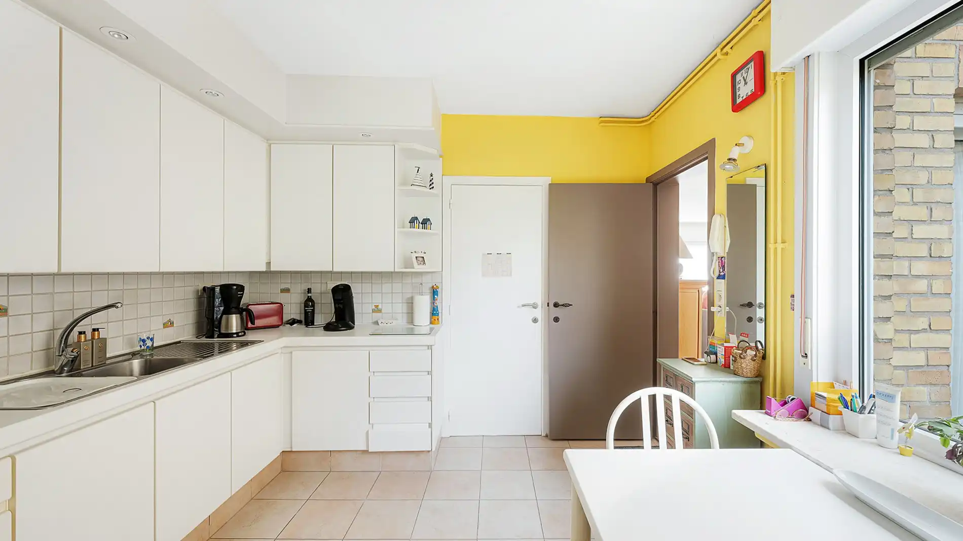 Ruime woning met tuin in Zeebrugge te koop foto 8