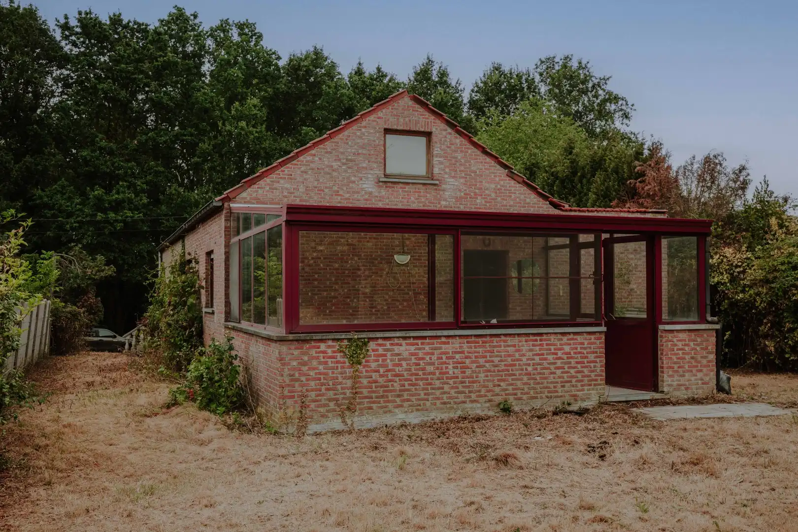 Gezinswoning met grote tuin en landelijk uitzicht foto 4