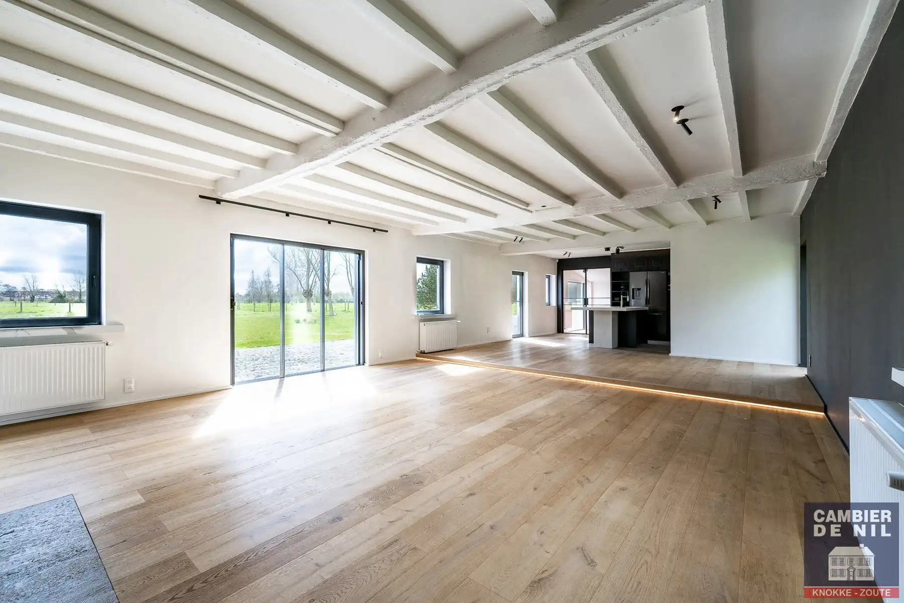 Charmante, vrijstaande woning in alle rust met tuin in het Zoute foto 2