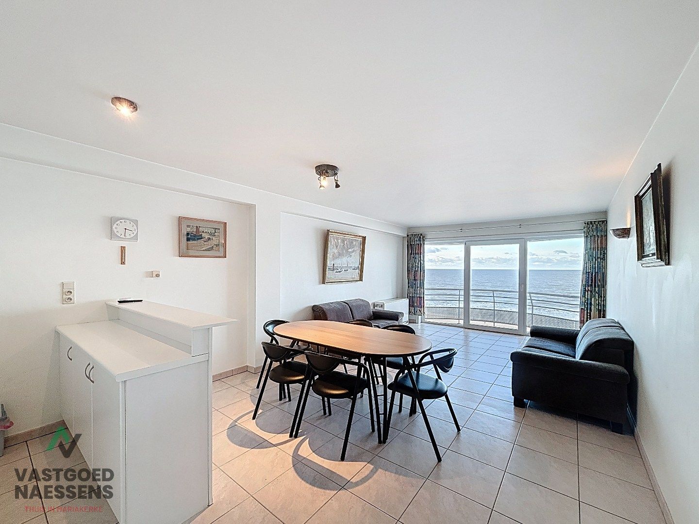 2 SLPK APP MET 2 TERRASSEN EN ZEEZICHT foto 2