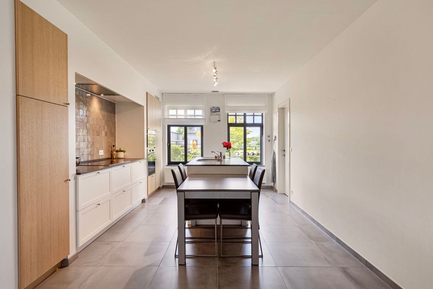 LUXUEUZE WONING MET HIGH-END AFWERKING- 3 SLPKS -  E-PEIL 39! foto 11