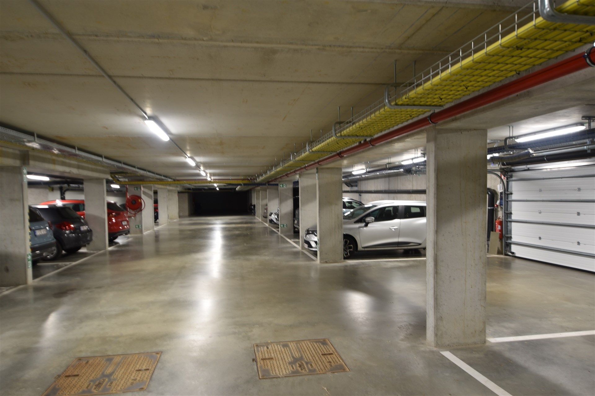 Ondergrondse autostaanplaatsen Houtmarkstraat te Liedekerke! foto 3