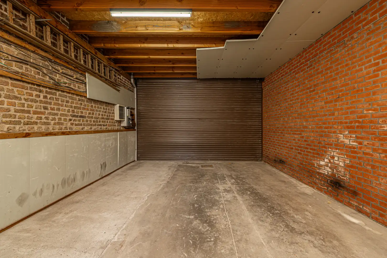 Halfopen woning met grote garage in Nieuwkapelle (Diksmuide) foto 9