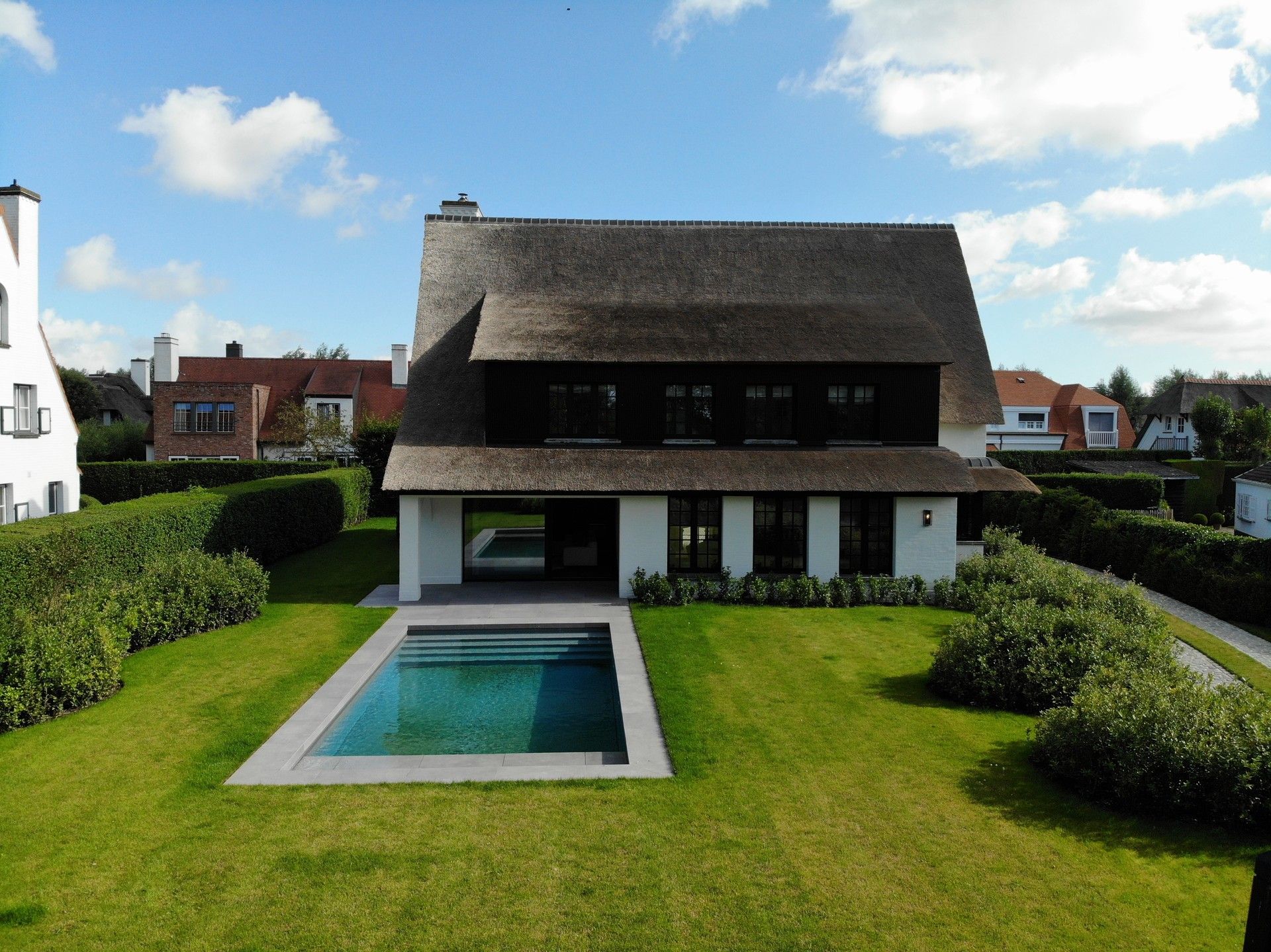 Uitzonderlijke villa met zwembad in Het Zoute foto 2