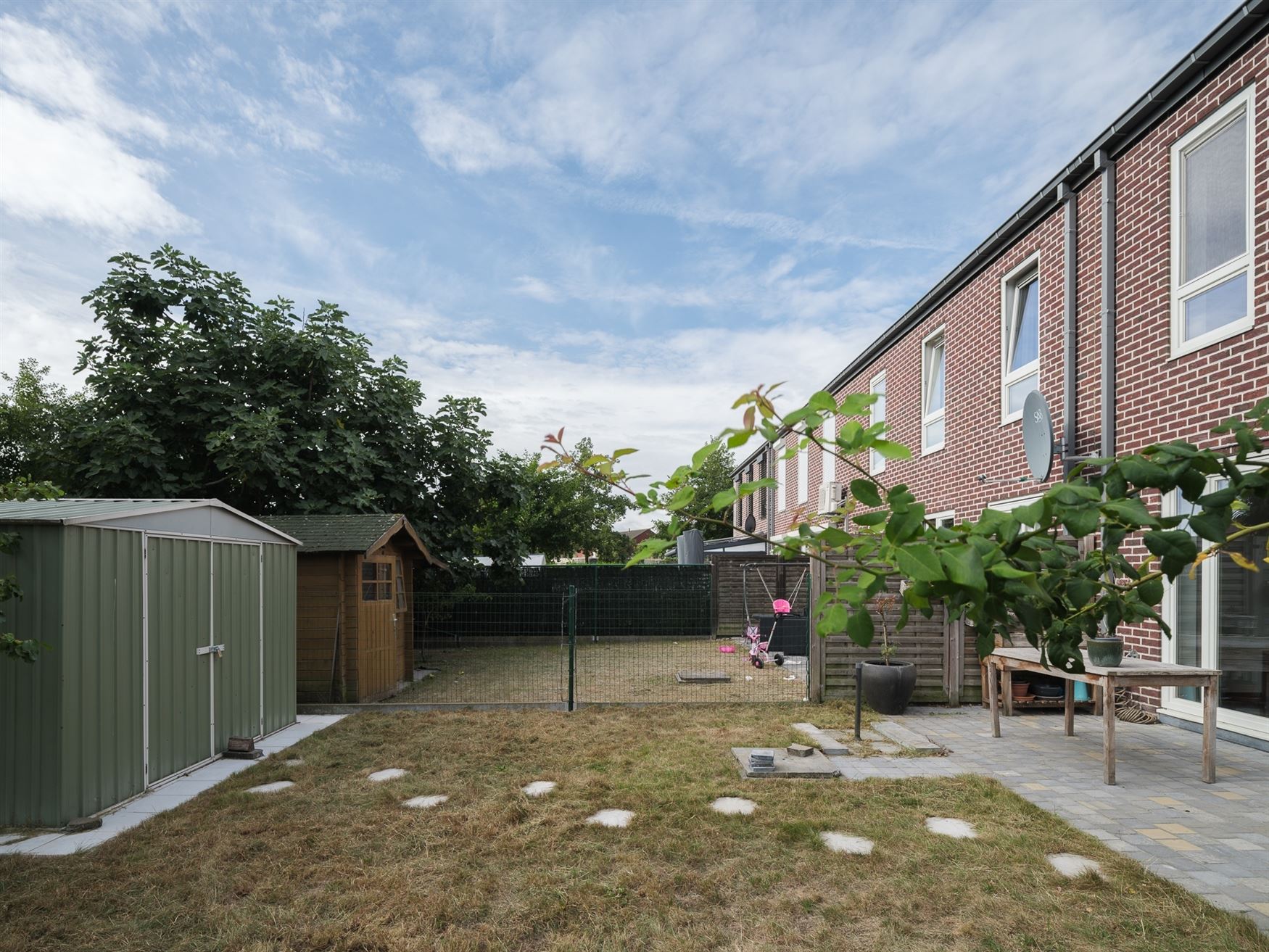 Instapklare gezinswoning met tuin & 4 slaapkamers in Wondelgem. foto 9