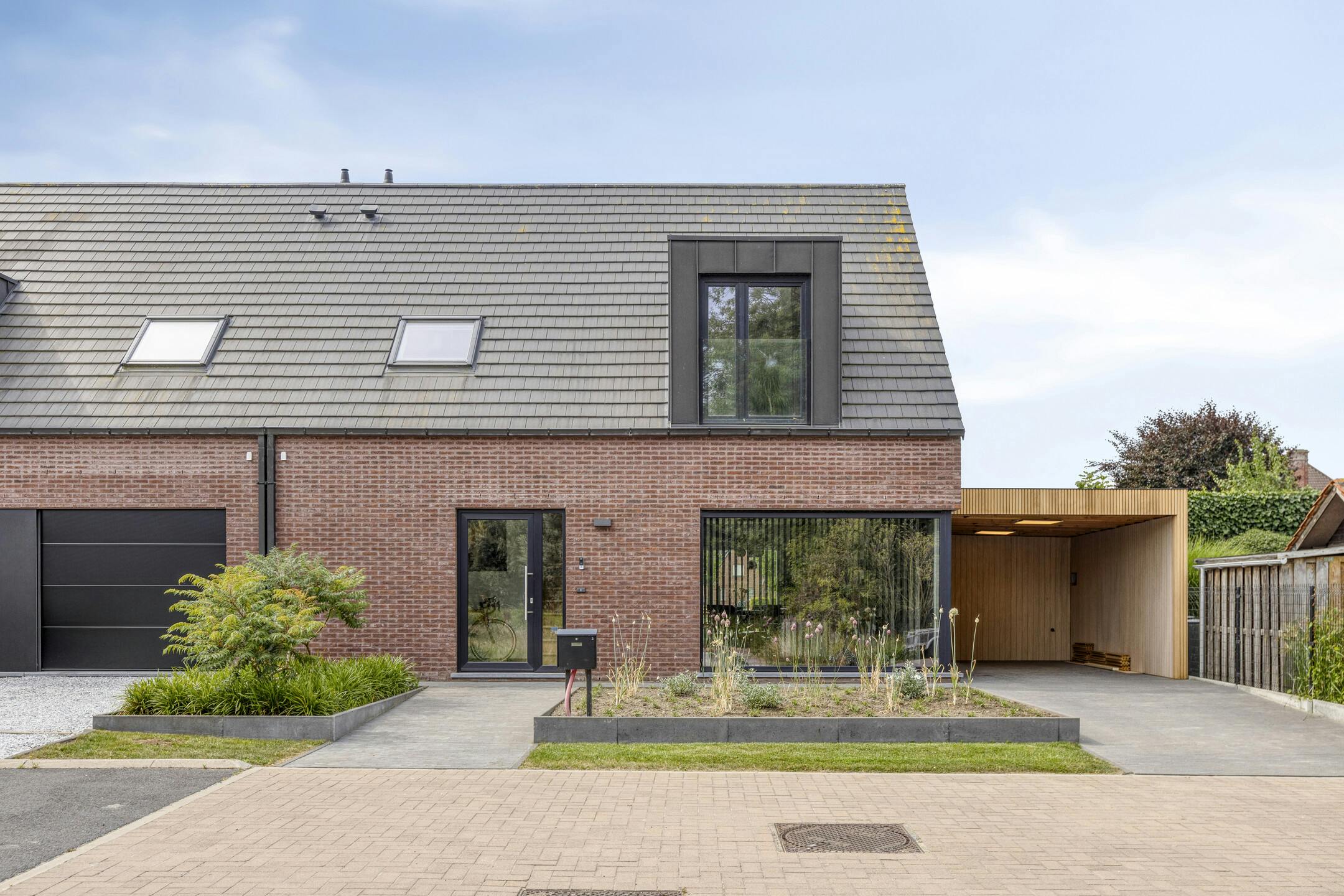 Energiezuinig halfopen huis in rustige straat! foto 26